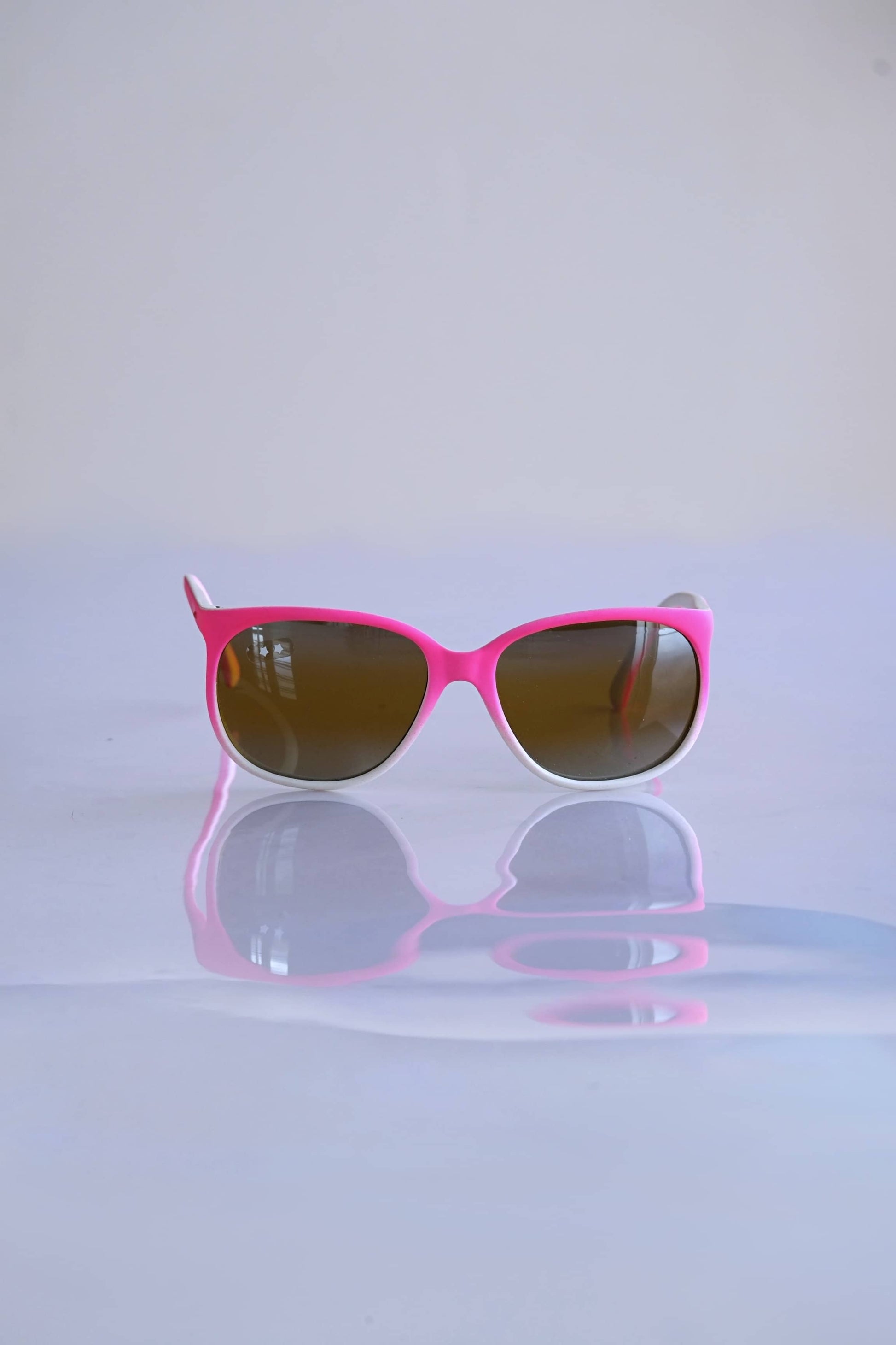 CÉBÉ Vintage Neon & Mirrored Sunglasses in pink and white