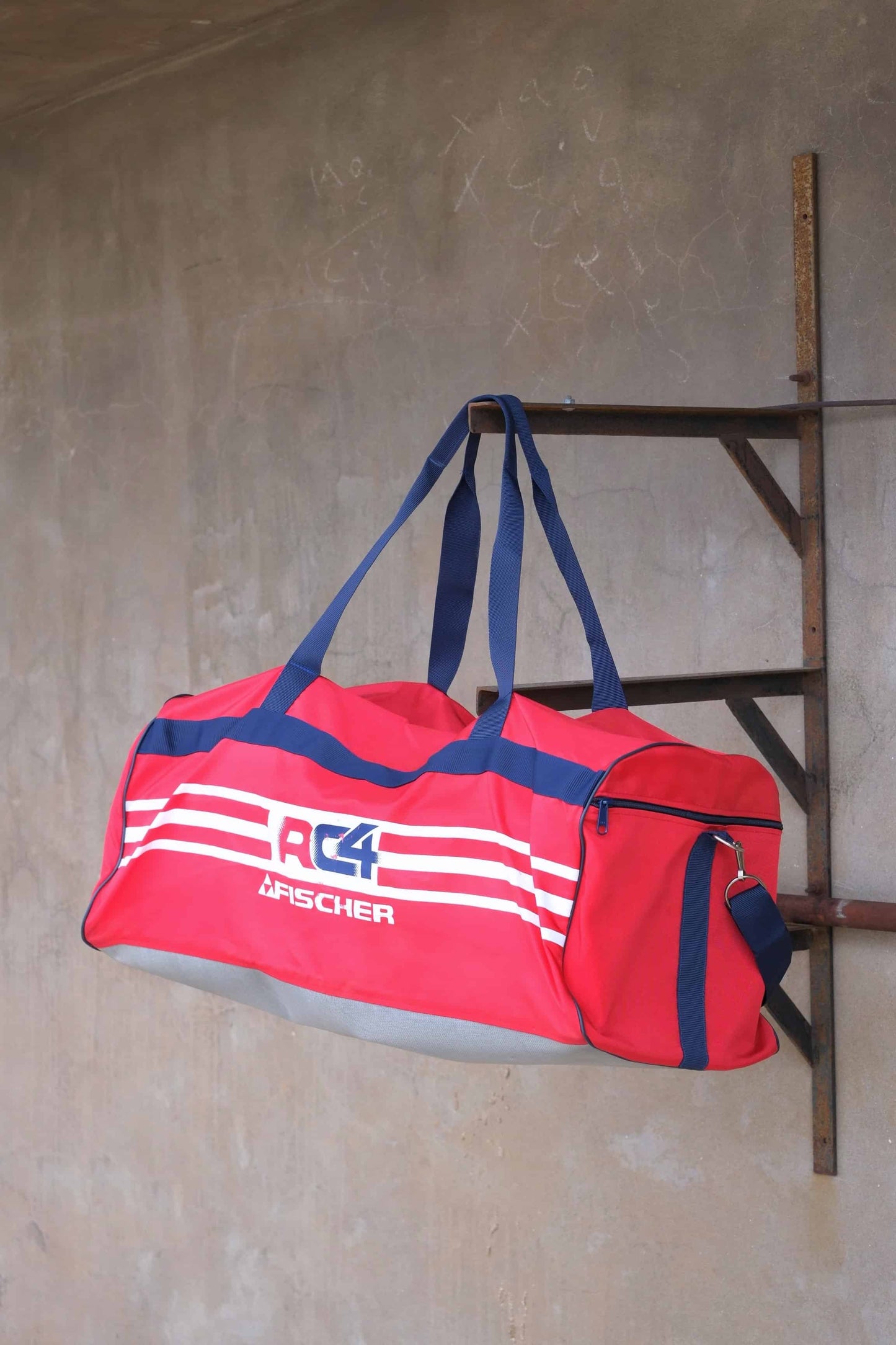 Vintage Fischer Duffle Bag red and navy