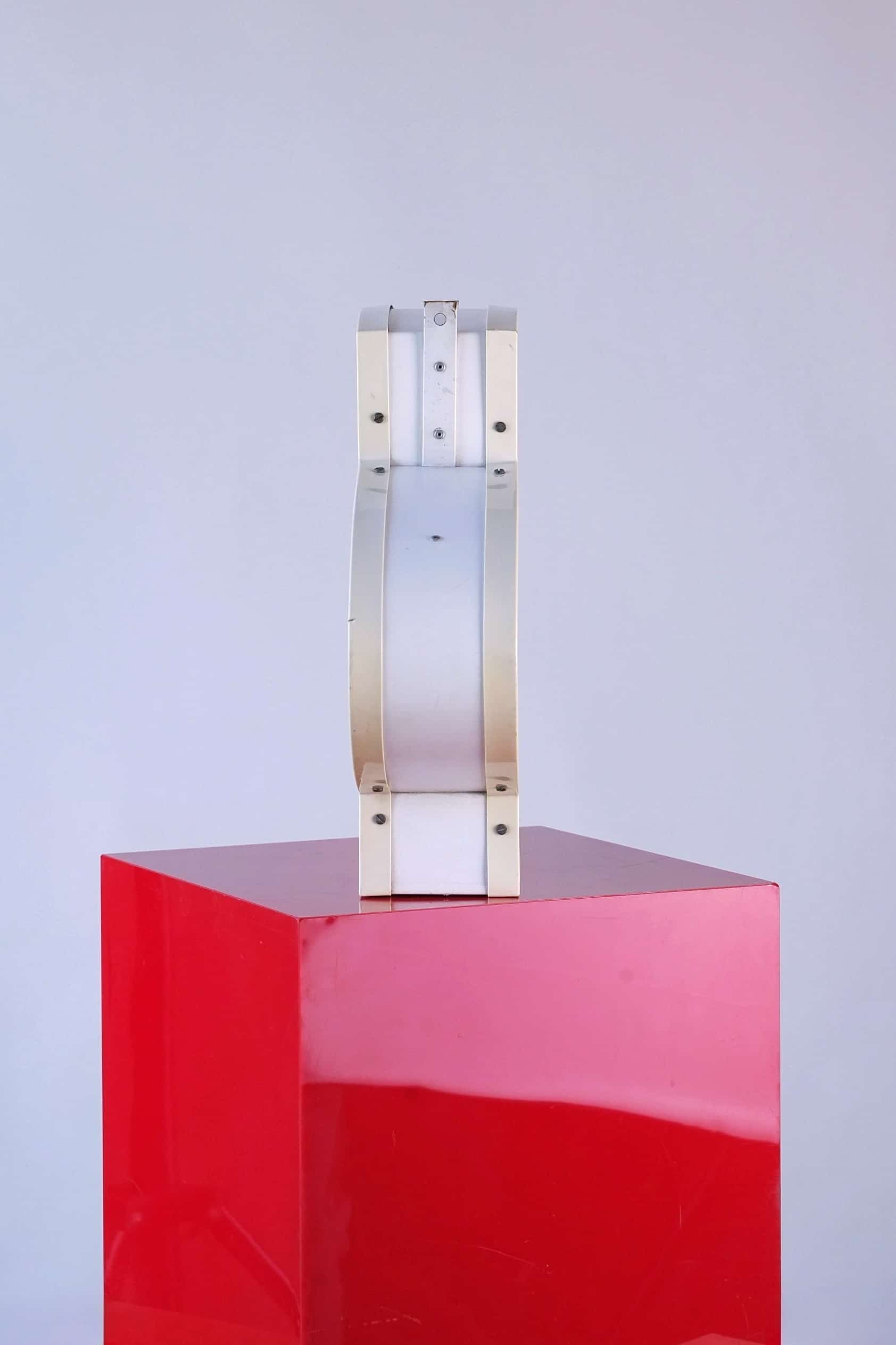 Profile view of vintage Fruit of the Loom fluorescent neon light-up sign highlighting its slim side structure.