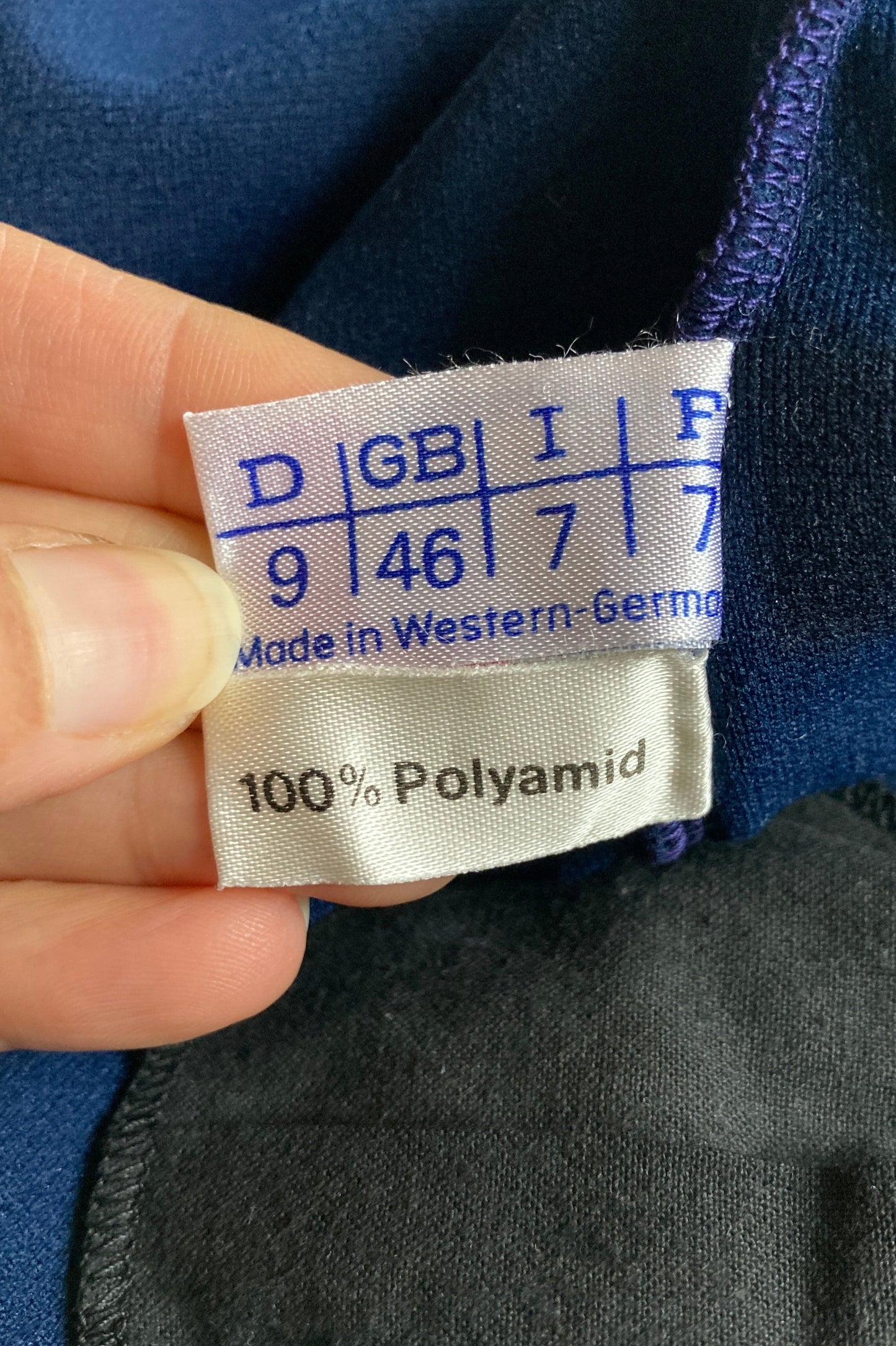 RIBANA Vintage High-Waisted Swim Trunks - 1950's Retro Style