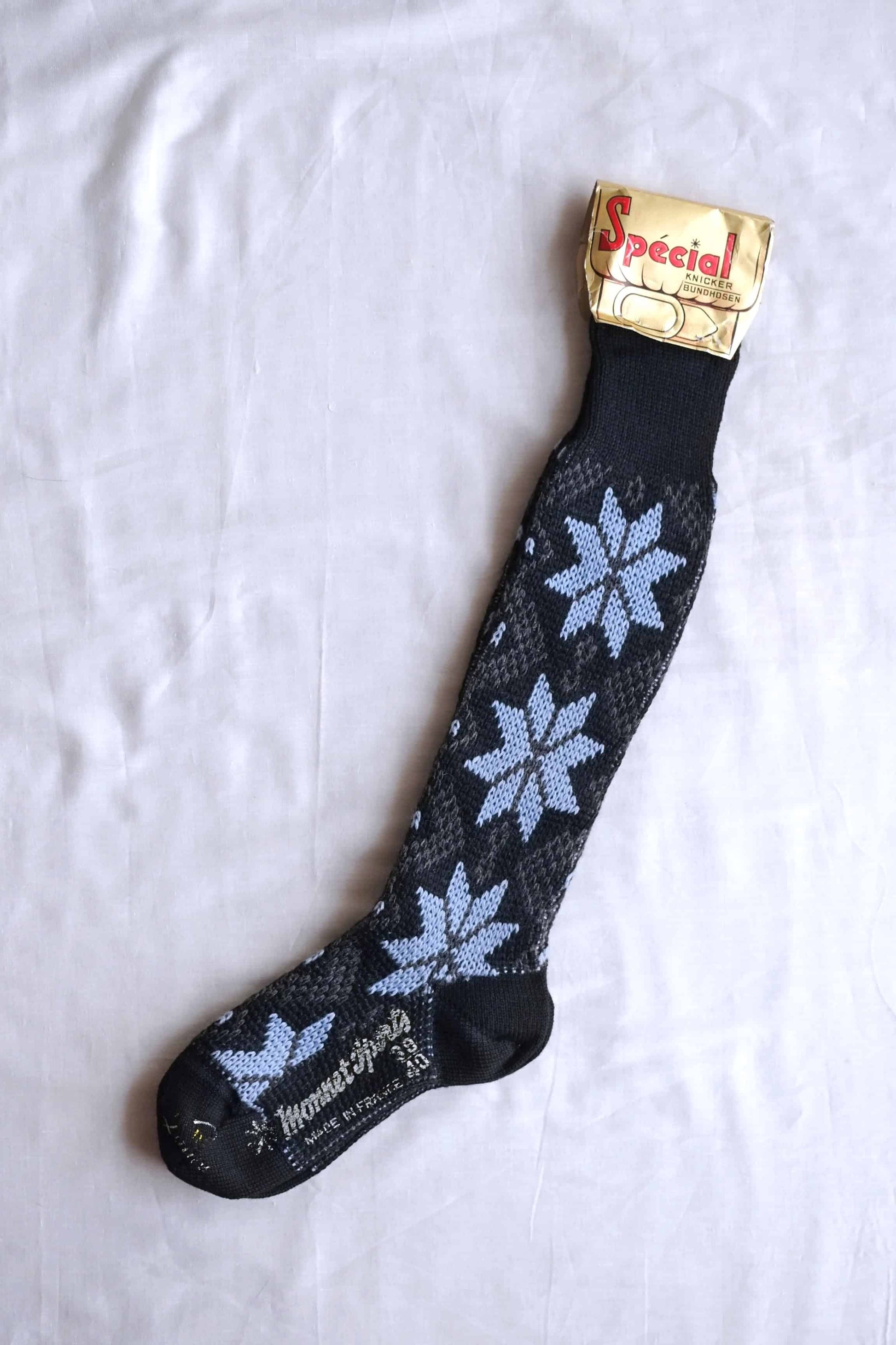 Black and Blue Vintage Knee High Jacquard Socks