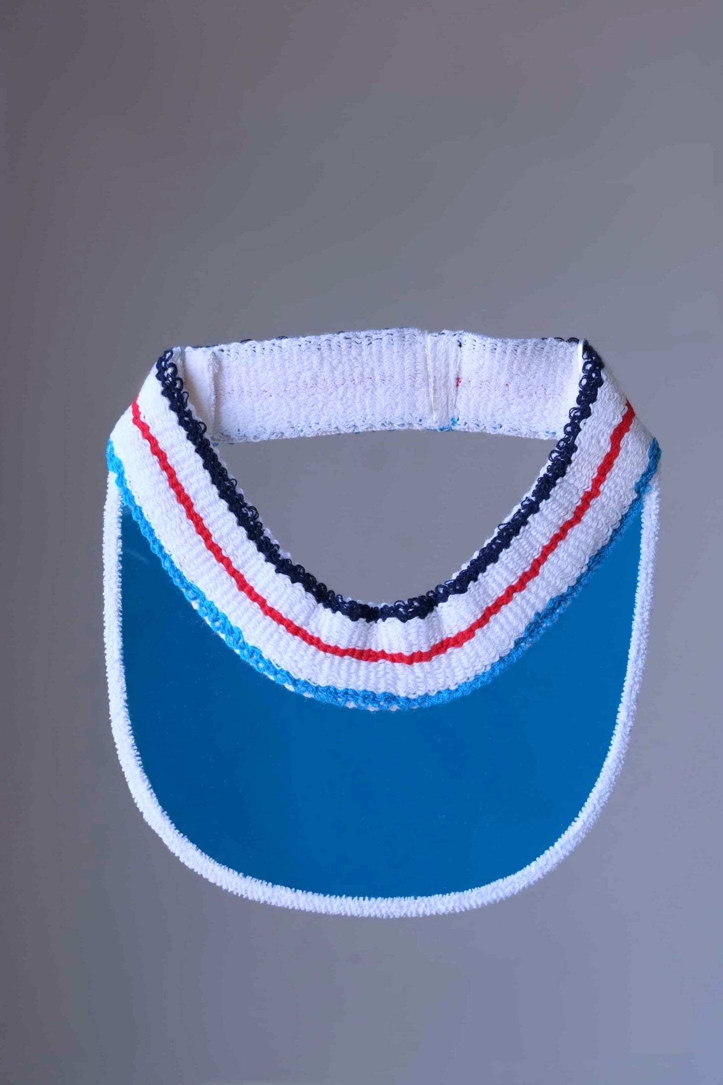 PENTA Vintage Visor white/red/navy blue color