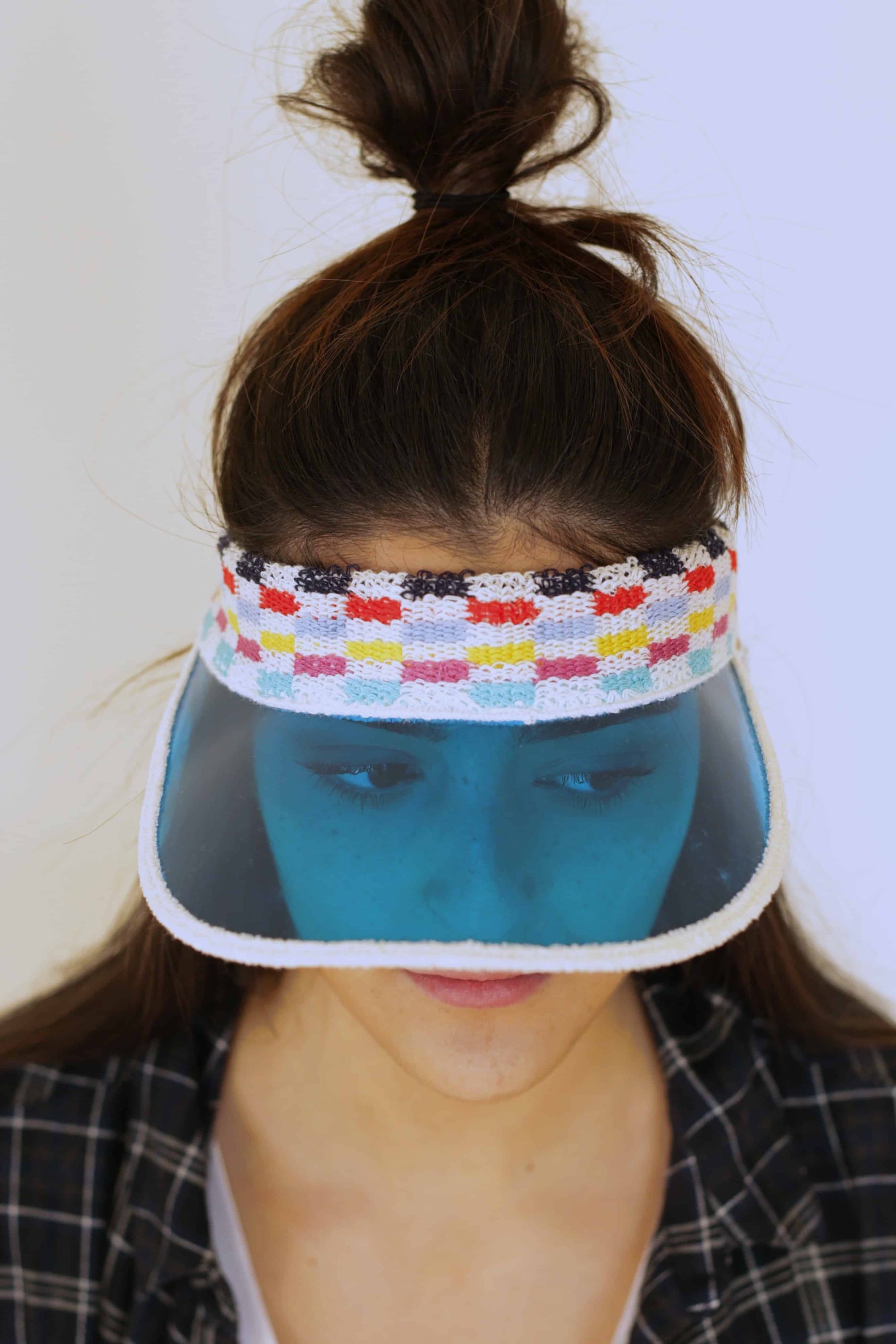 PENTA Vintage Visor white/multi color worn by model
