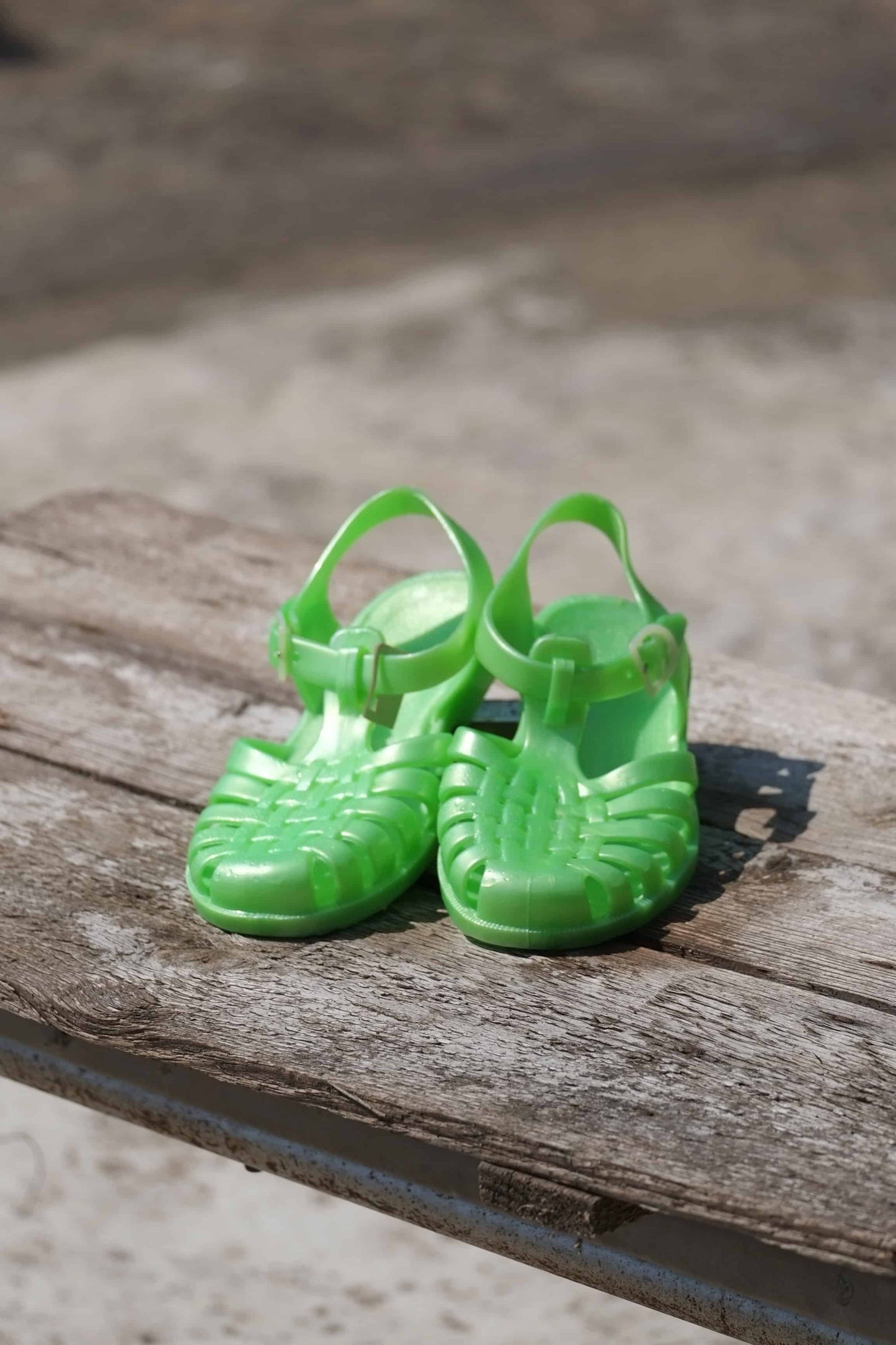 SARAIZIENNE 80's Jelly Sandals