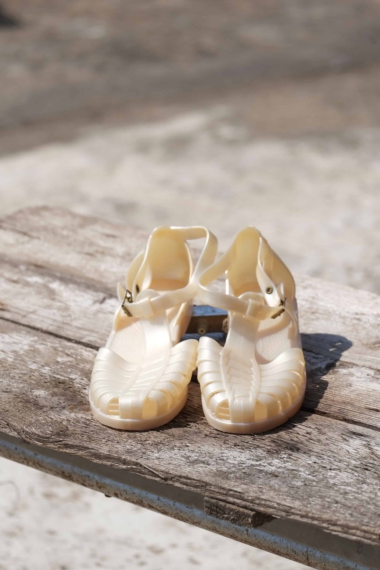 SARAIZIENNE 80's Jelly Sandals