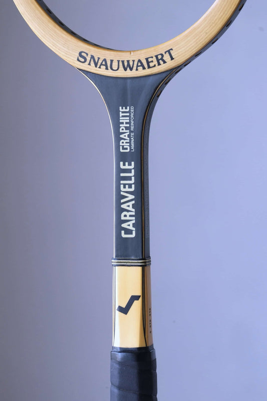 SNAUWAERT Caravelle Vintage Tennis Racquet close shot of the shaft