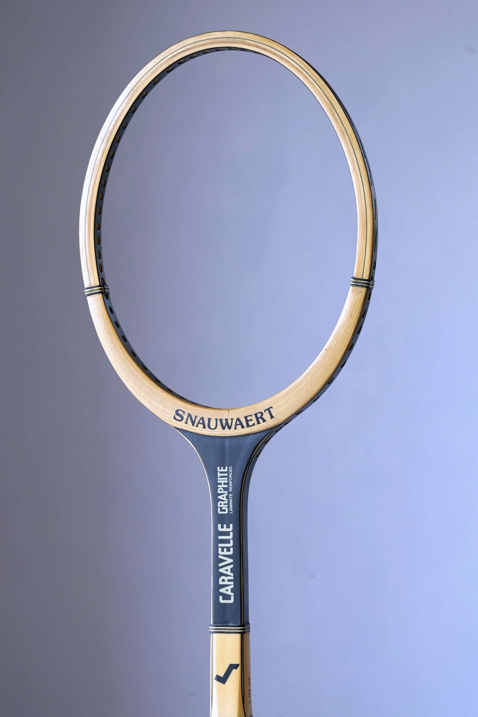 SNAUWAERT Caravelle Vintage Tennis Racquet close shot of the head