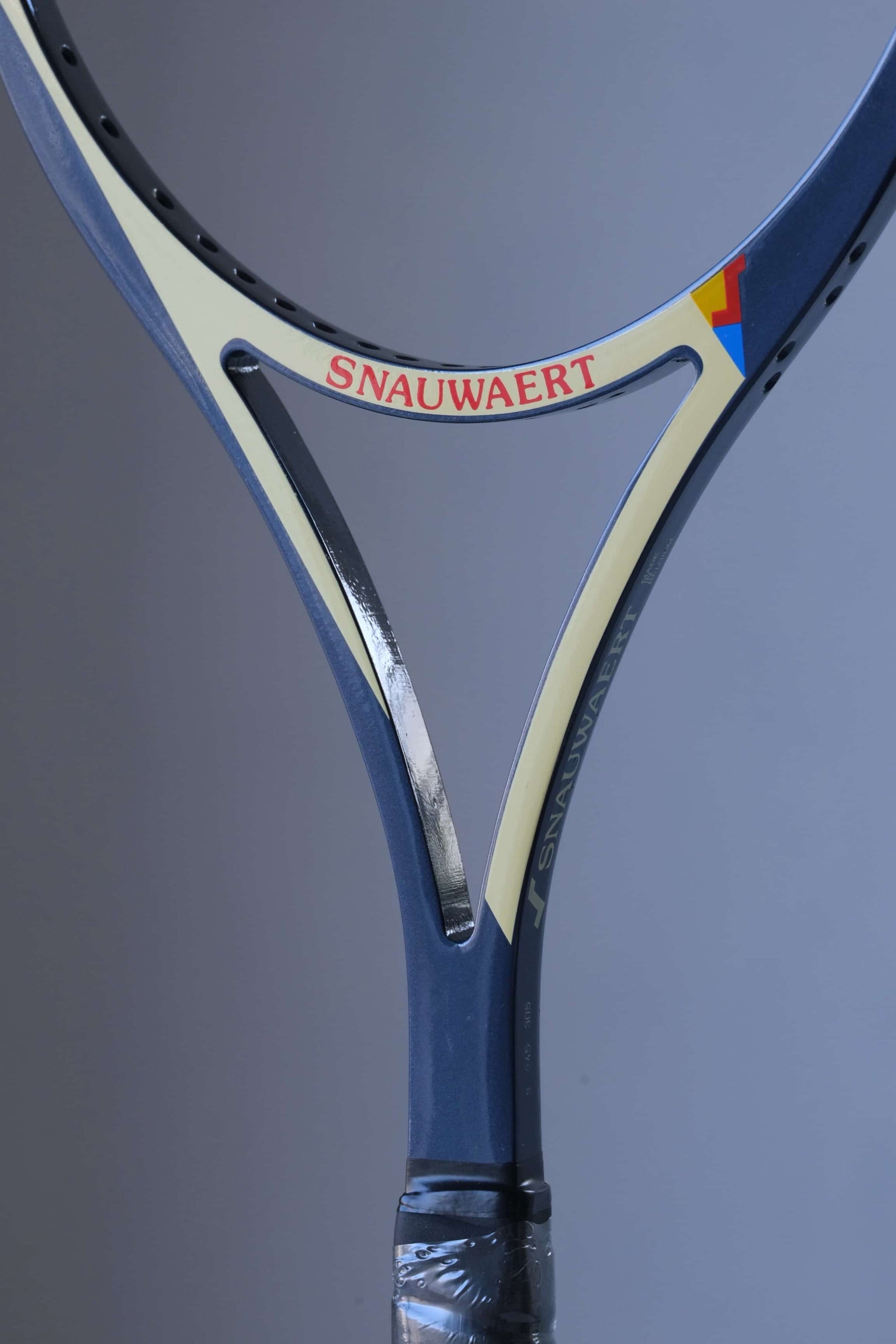 SNAUWAERT Vitas Gerulaitis Tennis Racquet throat close up