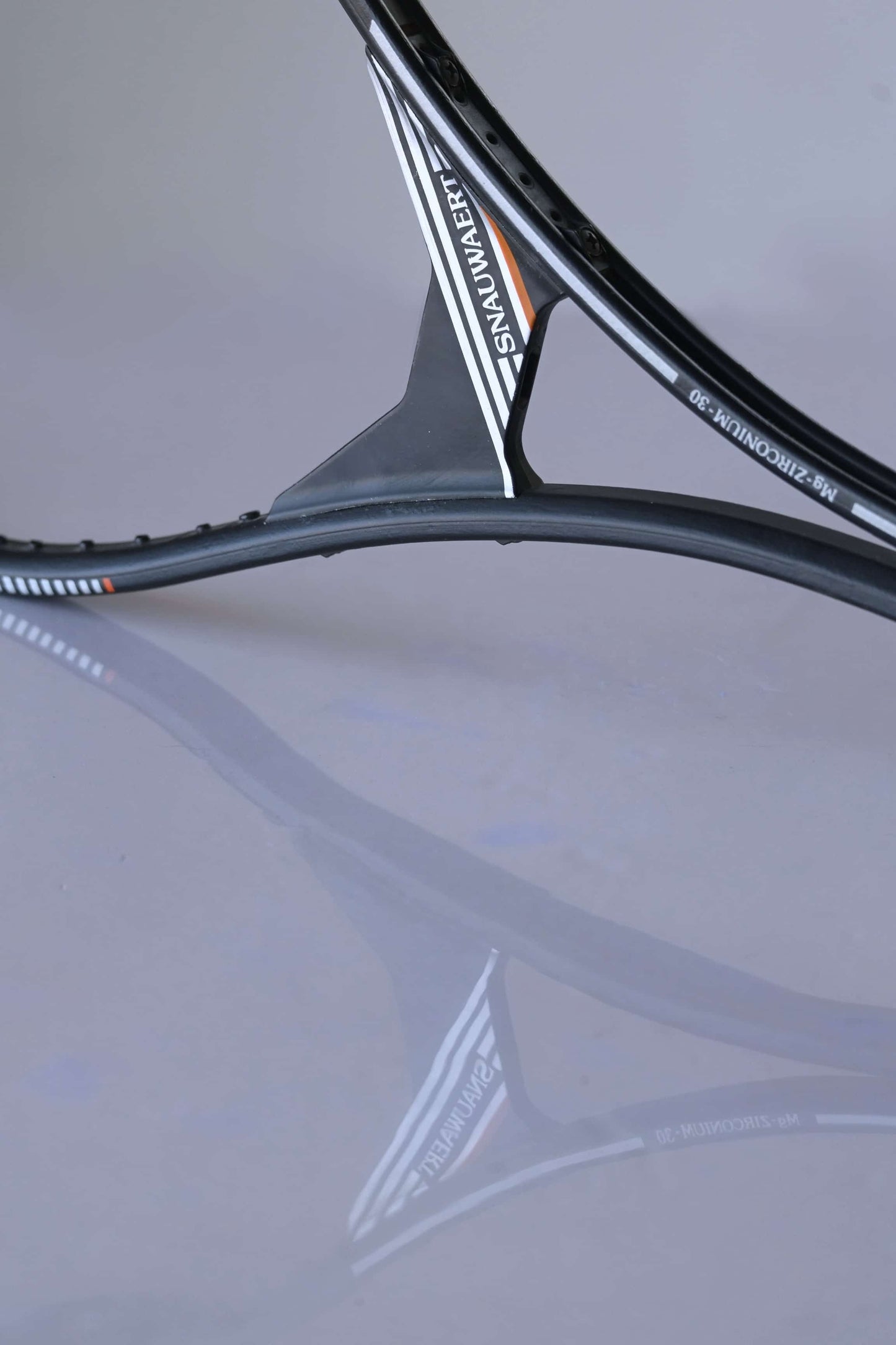 SNAUWAERT Zirconium Vintage Tennis Racquet throat and shaft