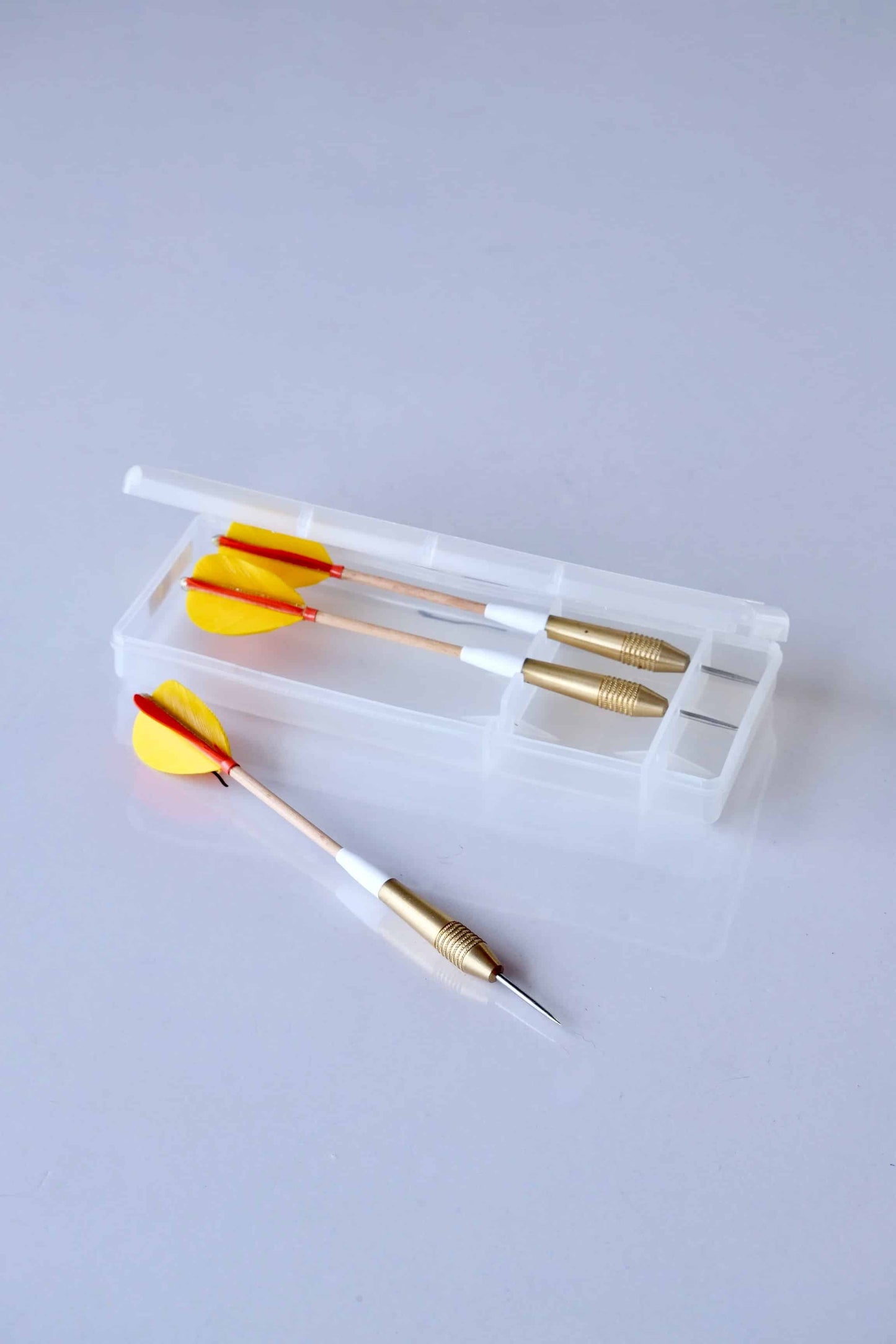 KWIZ Brass & Feather Darts