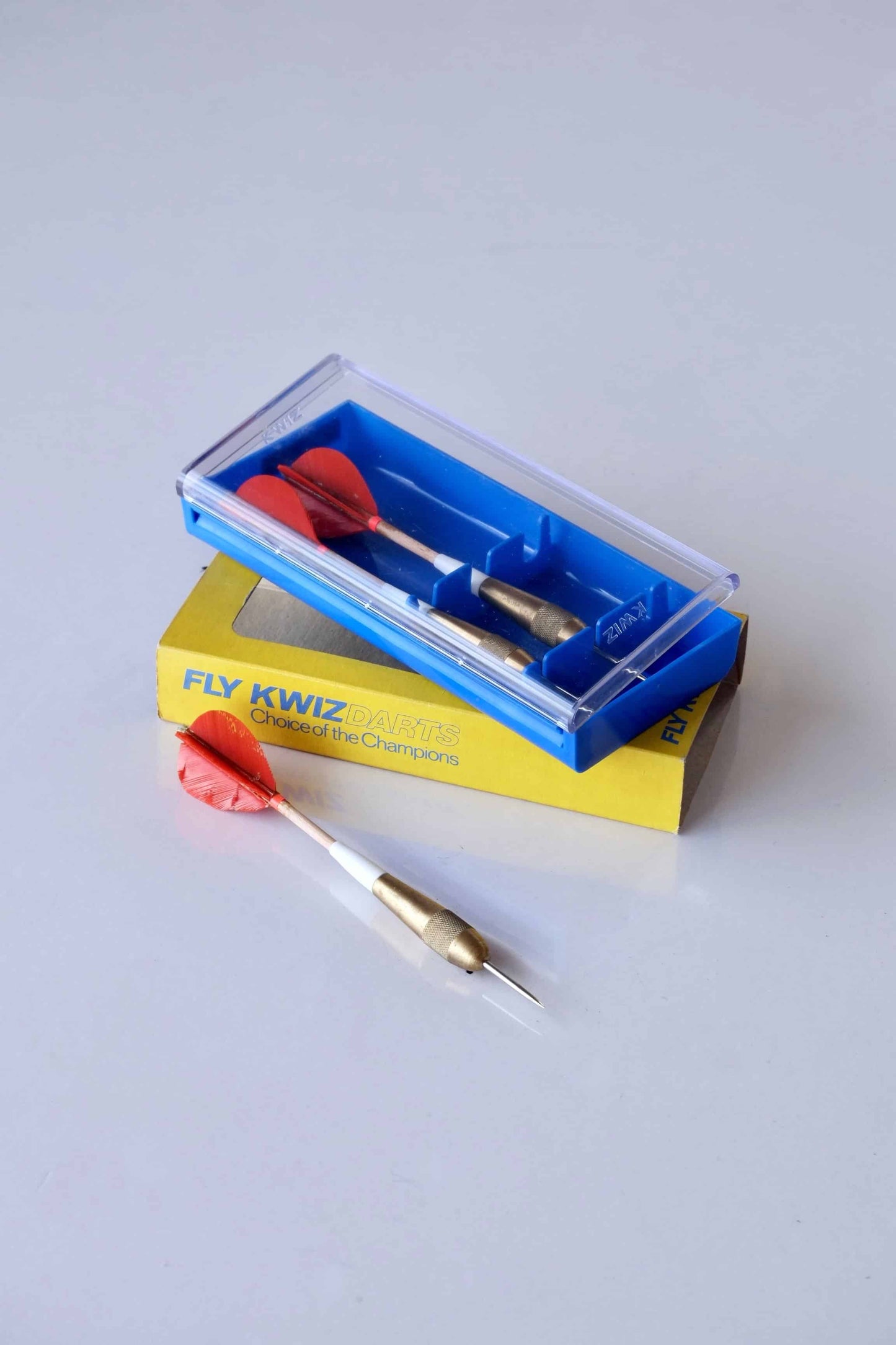KWIZ Brass & Feather Darts