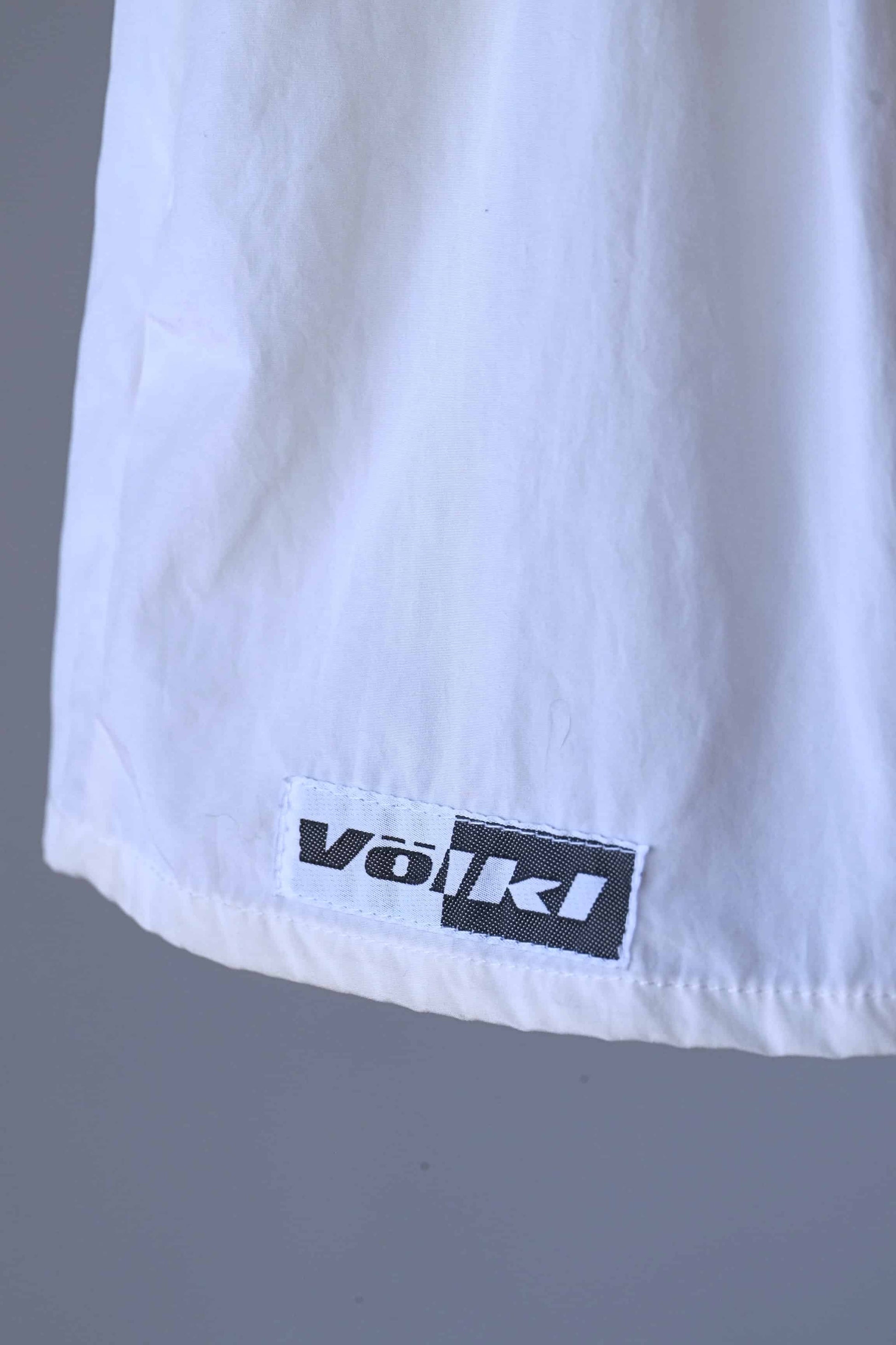 close up of the logo patch on Vintage Völkl Tennis skirt