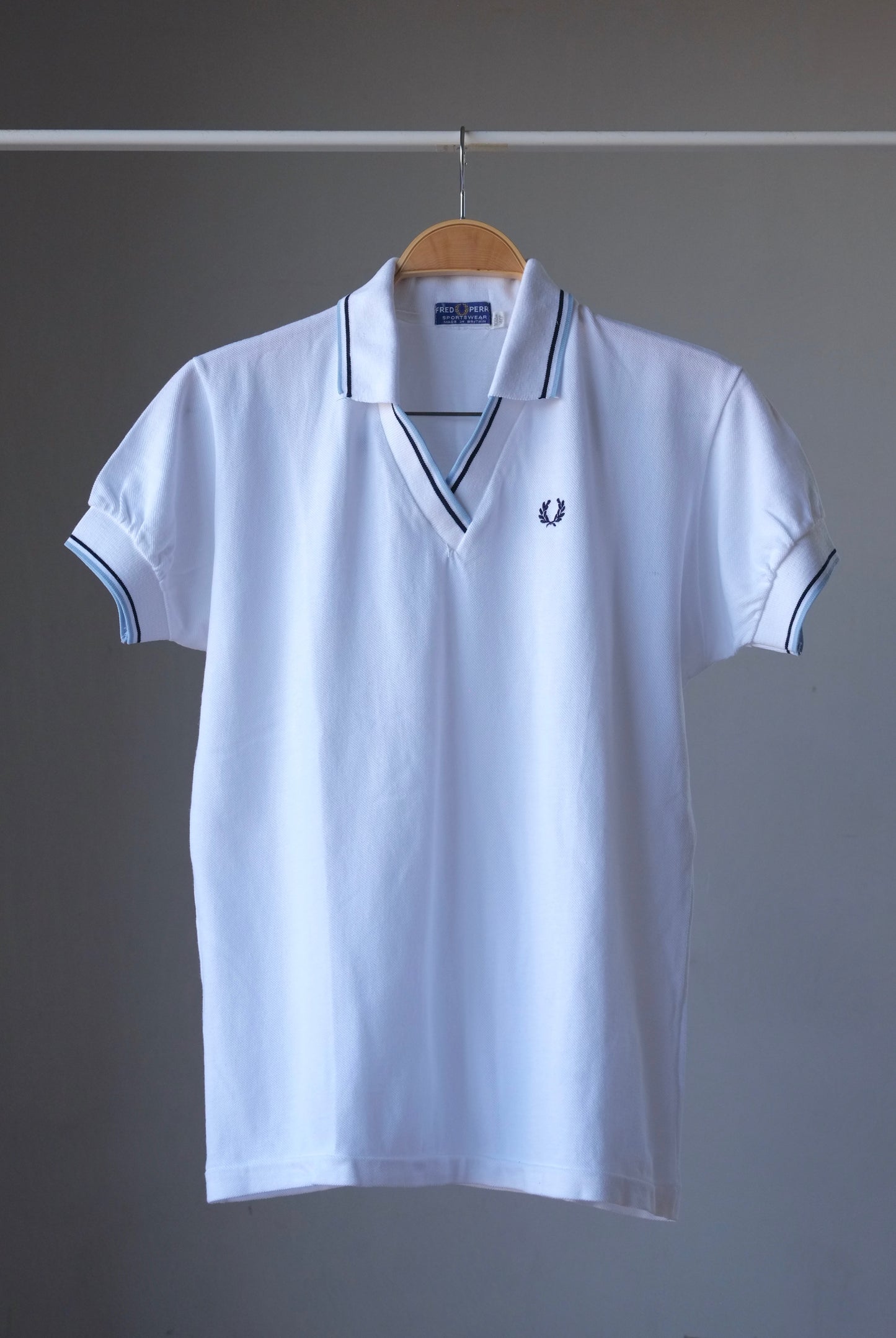 FRED PERRY 70s V-Neck Polo Shirt
