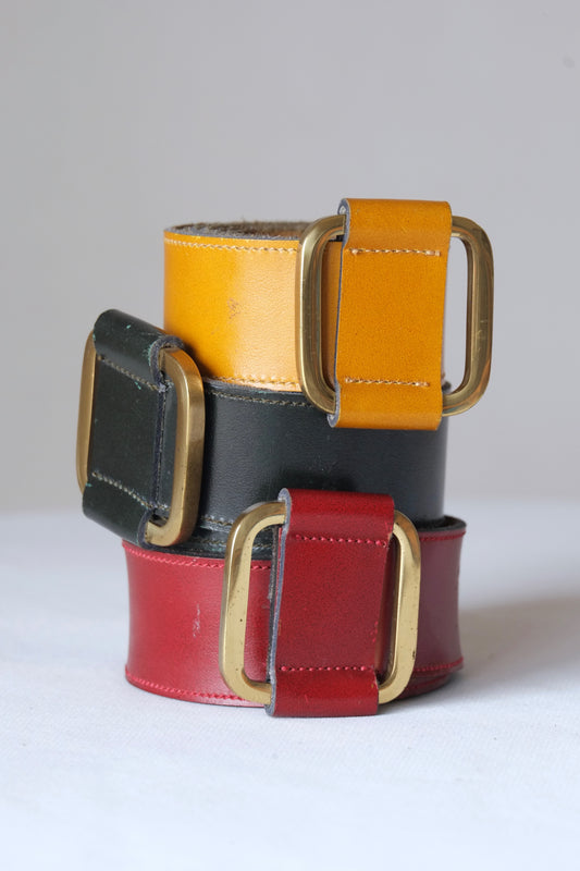 L'AIGLON Rounded Square Slip Buckle Leather Belt