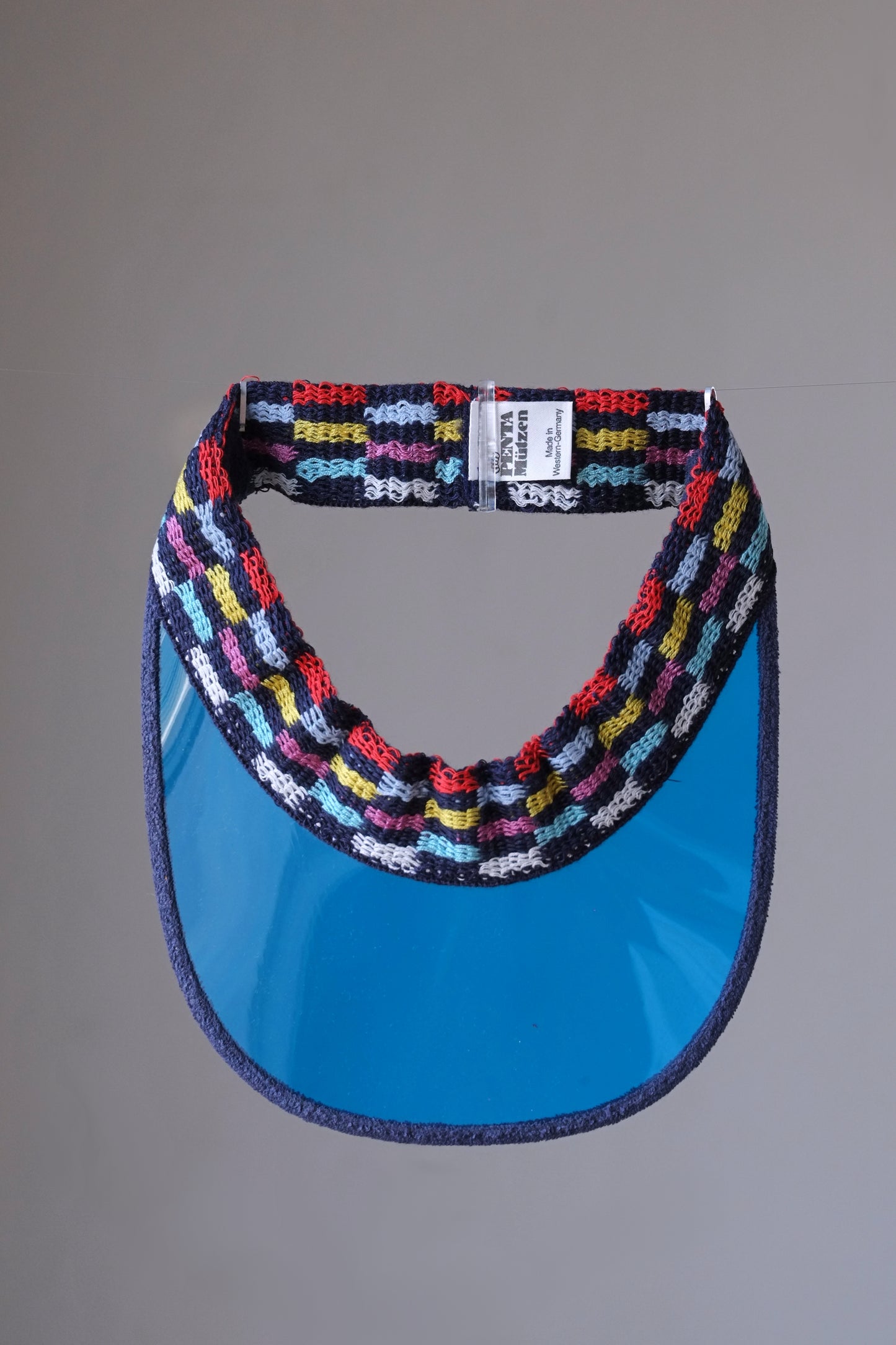 PENTA Patterned Sunvisor