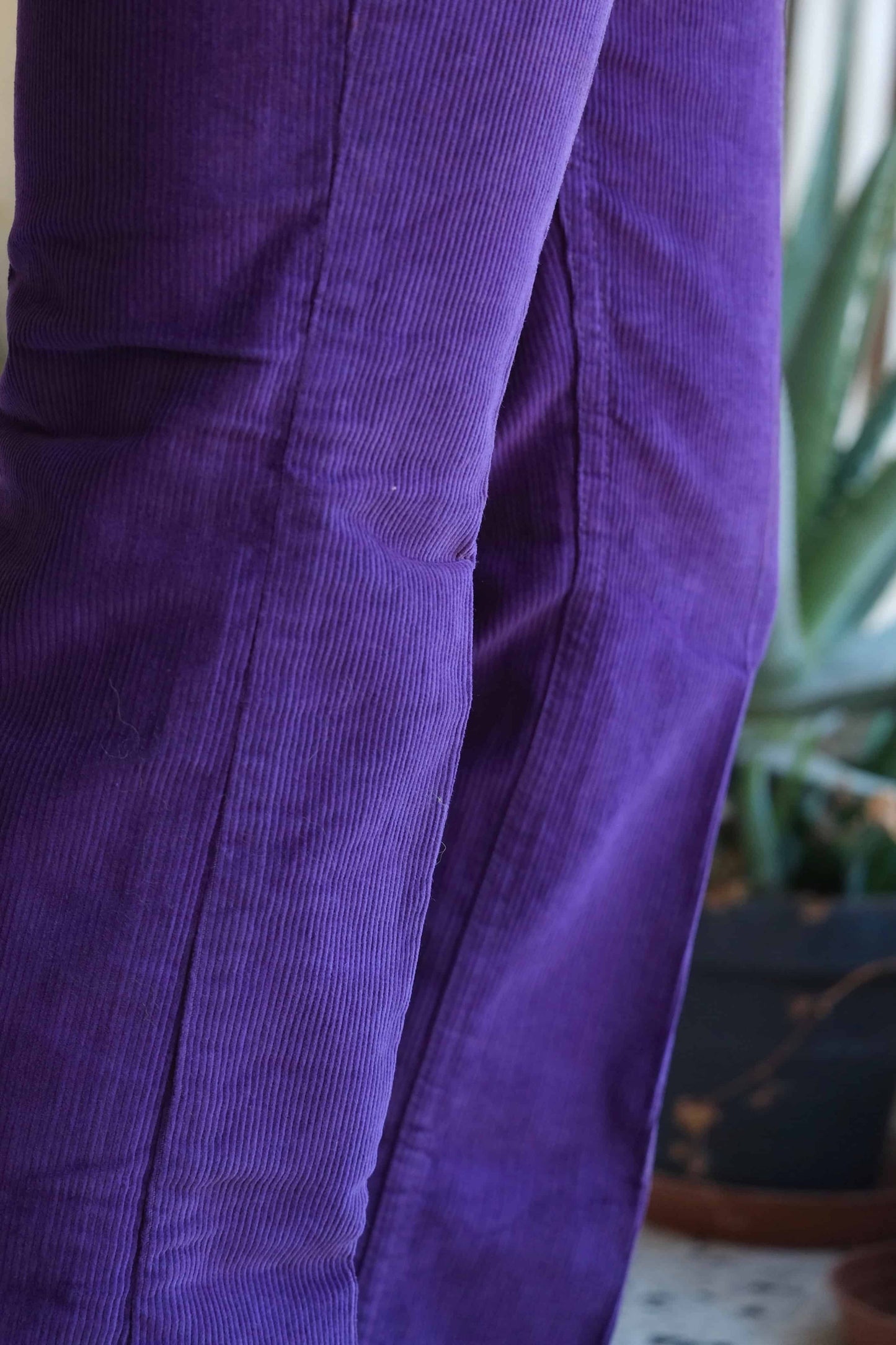 Vintage LEE Corduroy 70's Bell Bottoms close up