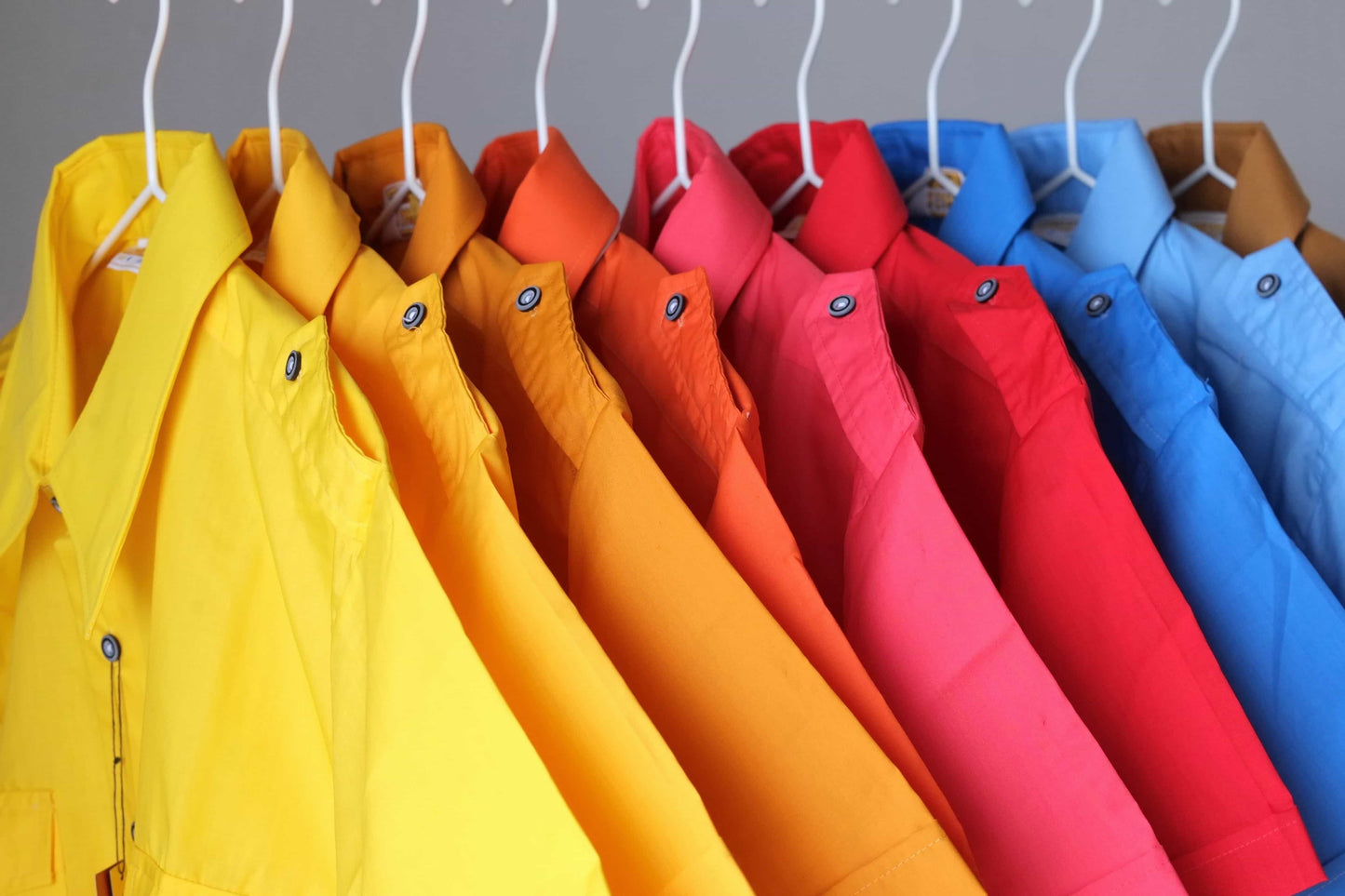 Vintage Flap Pockets & Short Sleeves 70's Shirt details