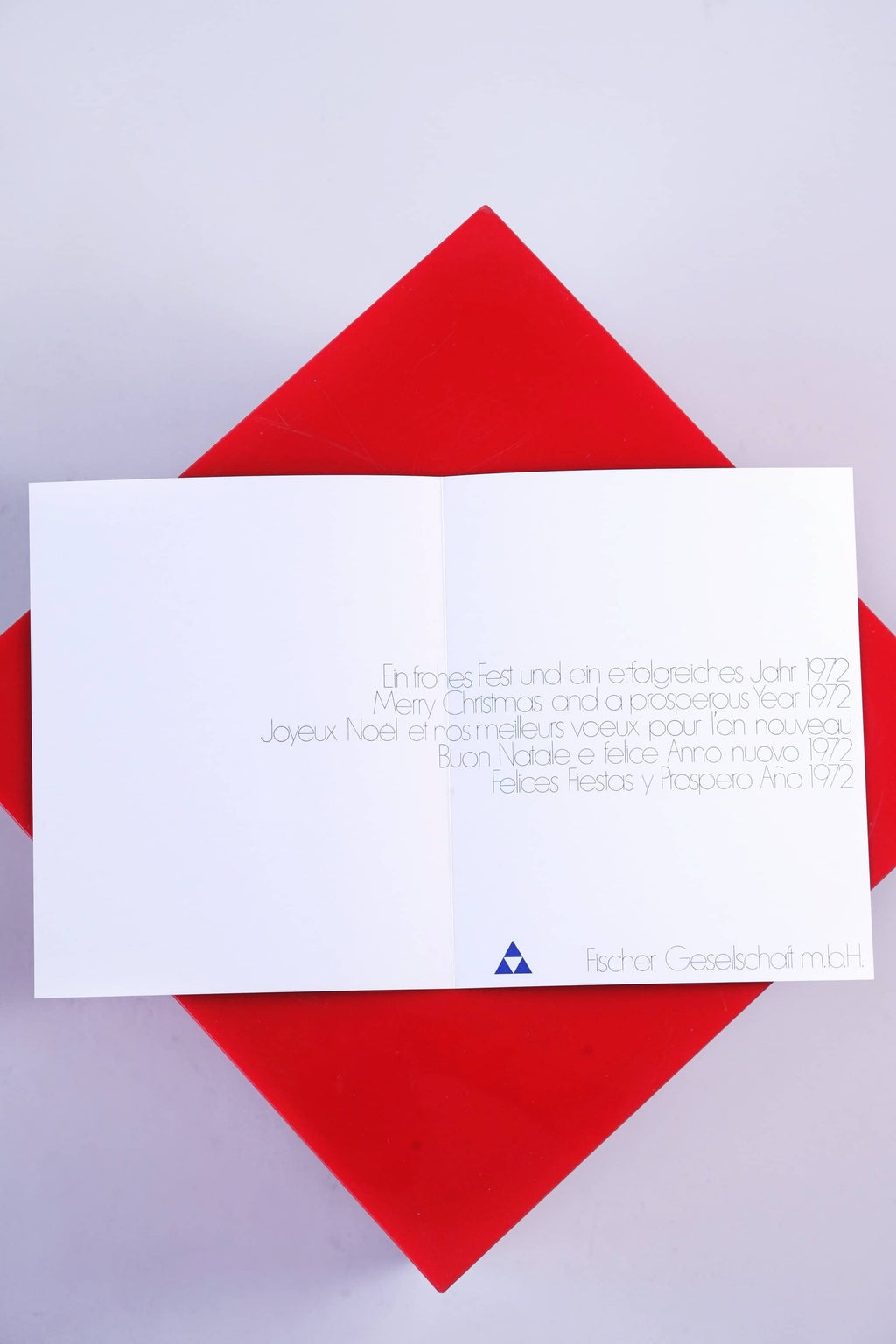 Inside of Fischer’s multilingual 1972 Christmas greeting card included with “Gang Durch’s Jahr” vinyl.