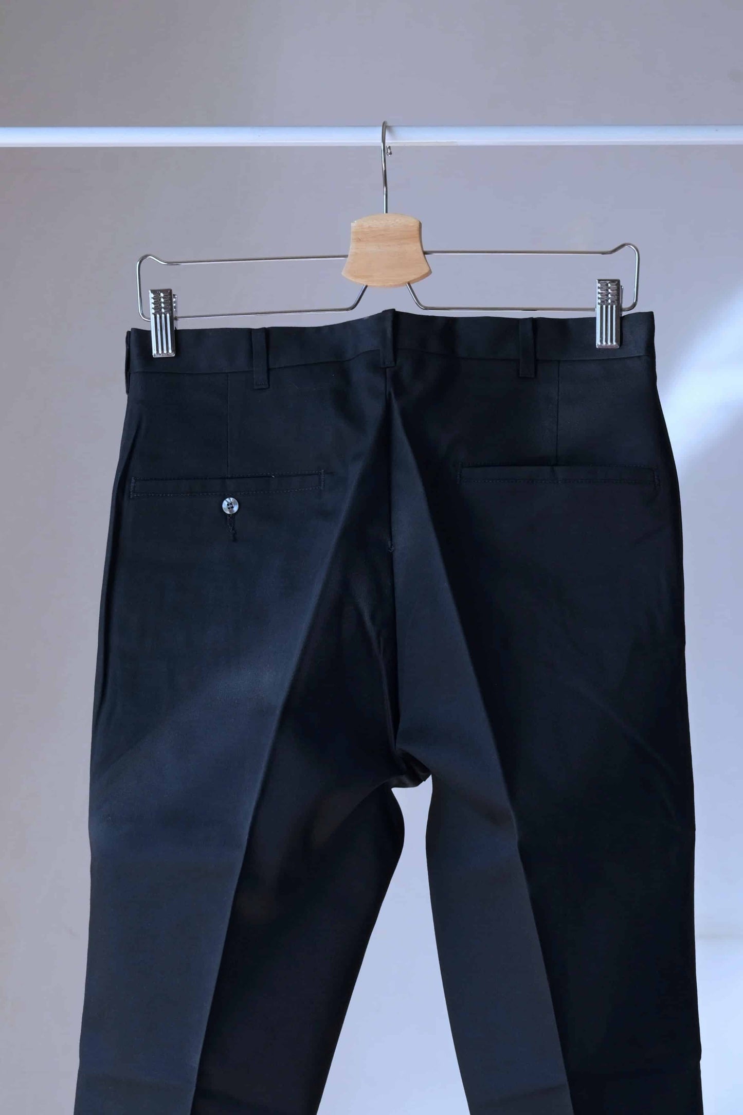 Vintage Lee Pants in black backside