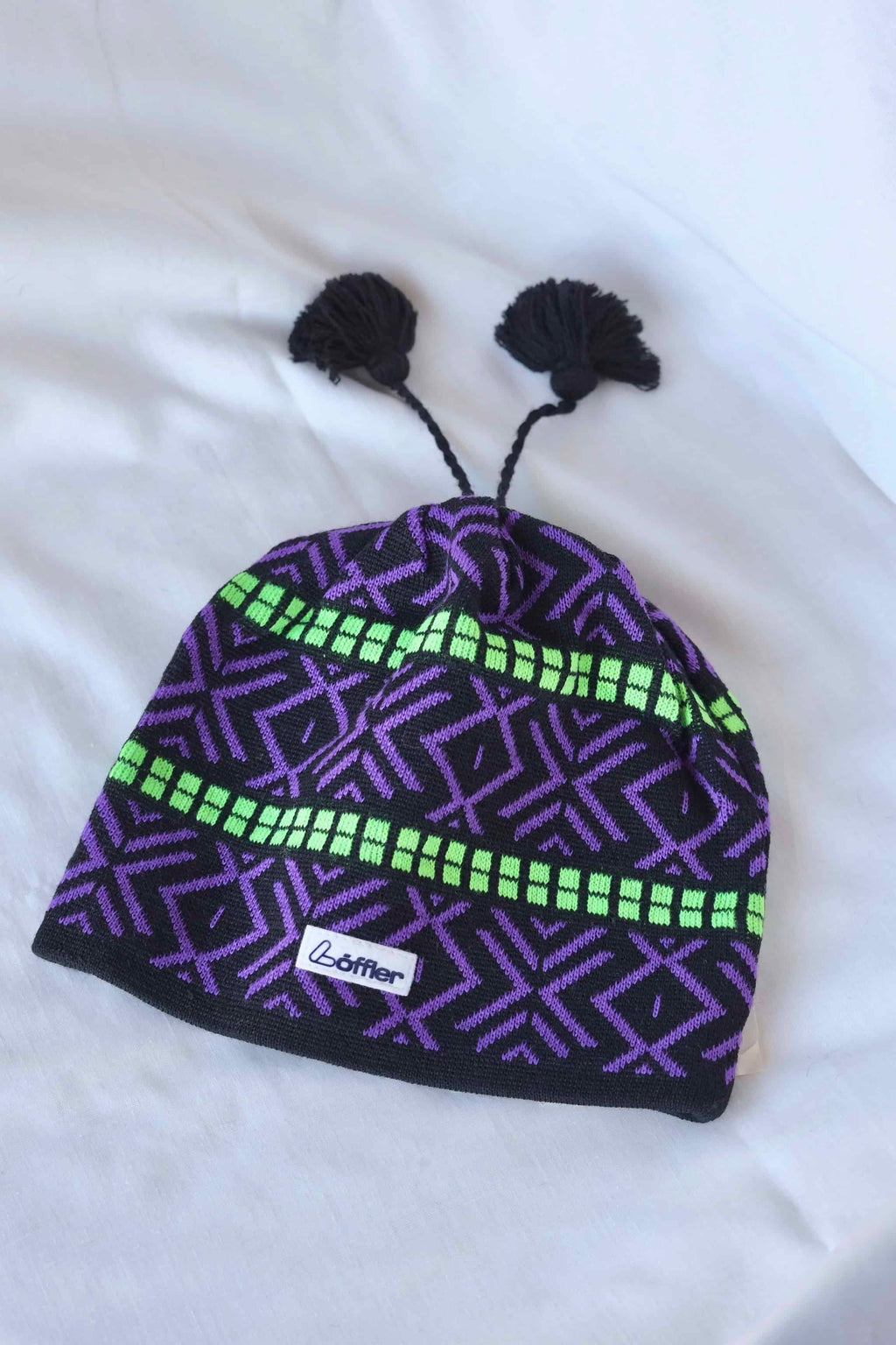LÖFFLER 90's Jacquard Beanie black/purple 