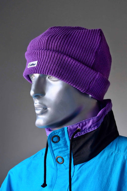 LÖFFLER 90's Purple Chunky Beanie on mannequin