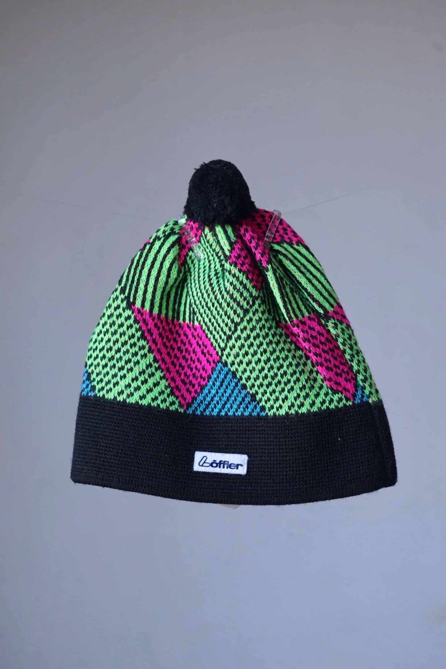 LÖFFLER 90's Ski Beanie black with neon green and pink