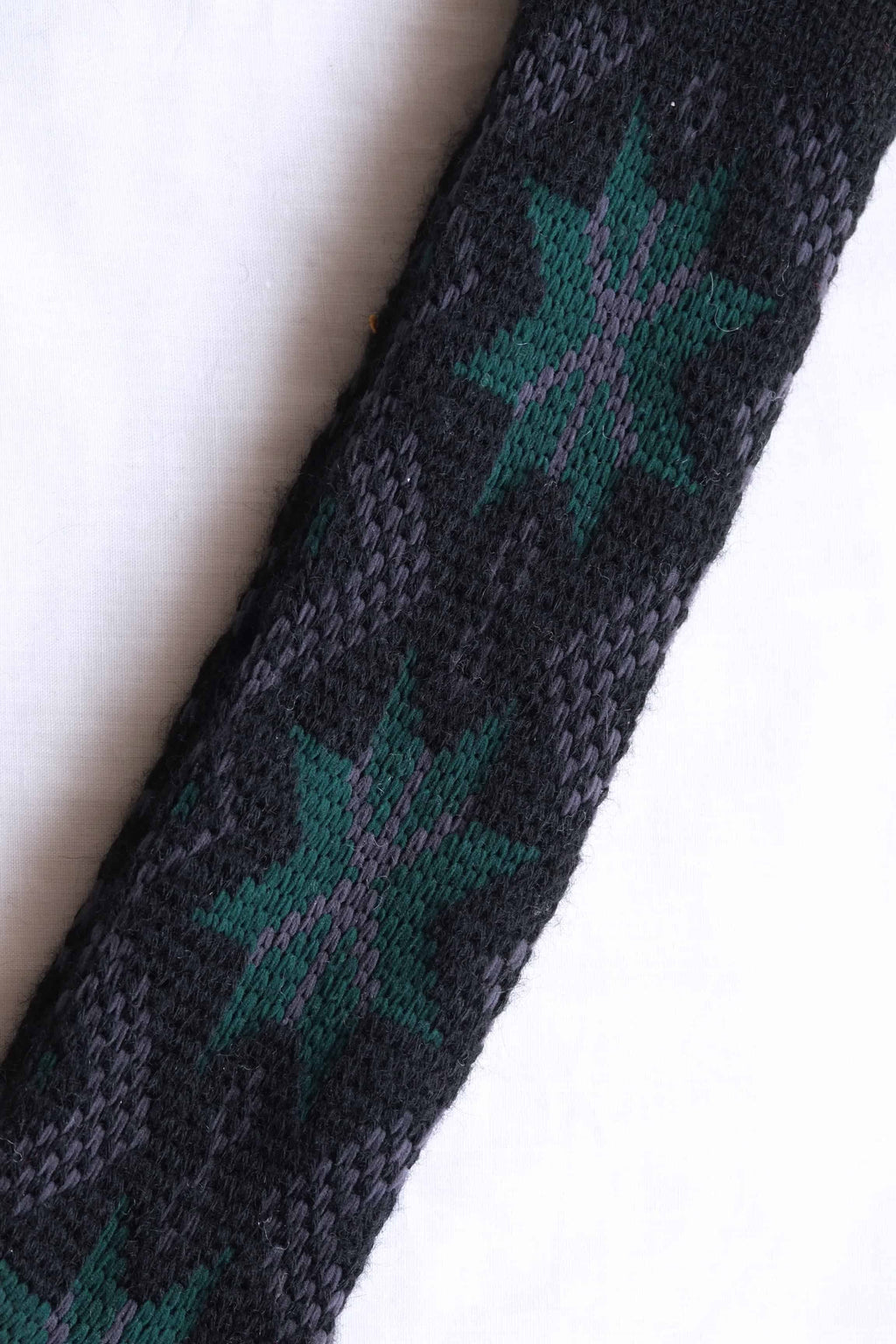 MONNET SPORTS Vintage Knee High Jacquard Socks