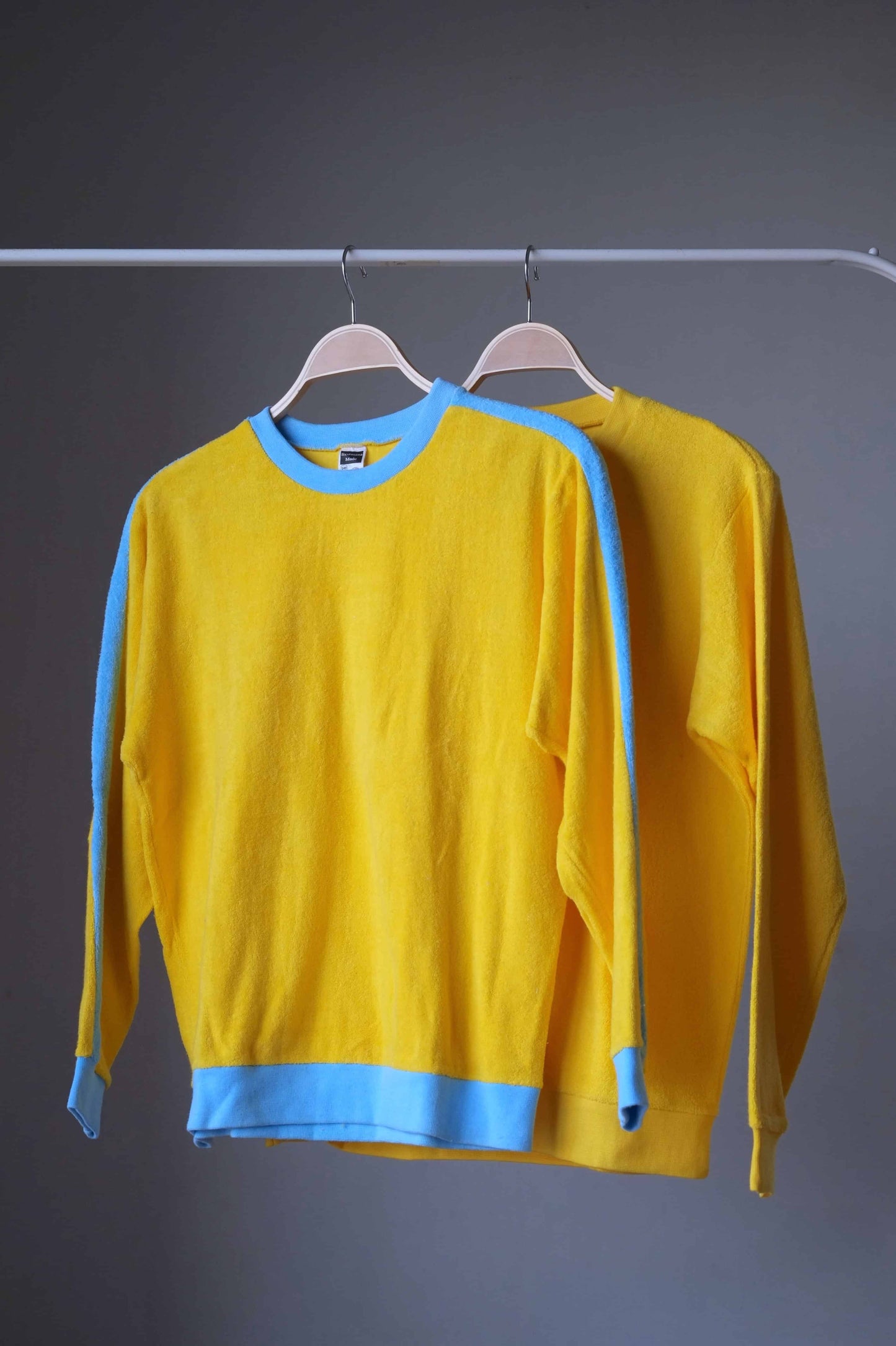 RESTOSANA Vintage Terry Sweatshirt yellow/blue and yellow