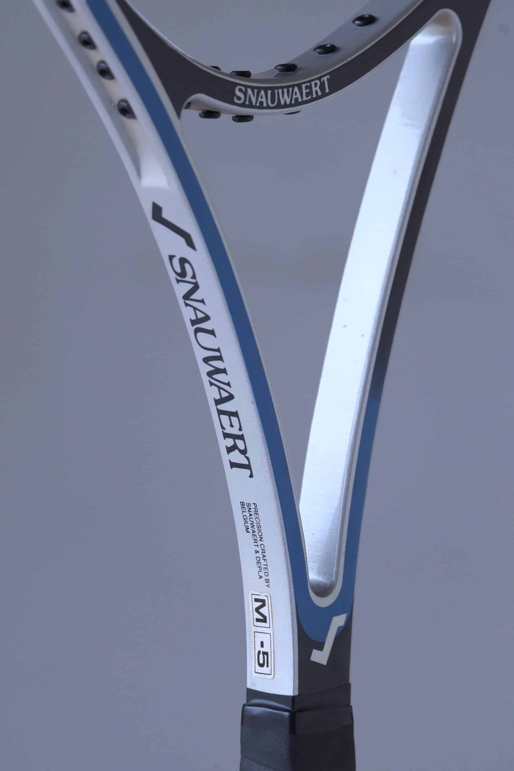 SNAUWAERT Ergonom Tennis Racquet
