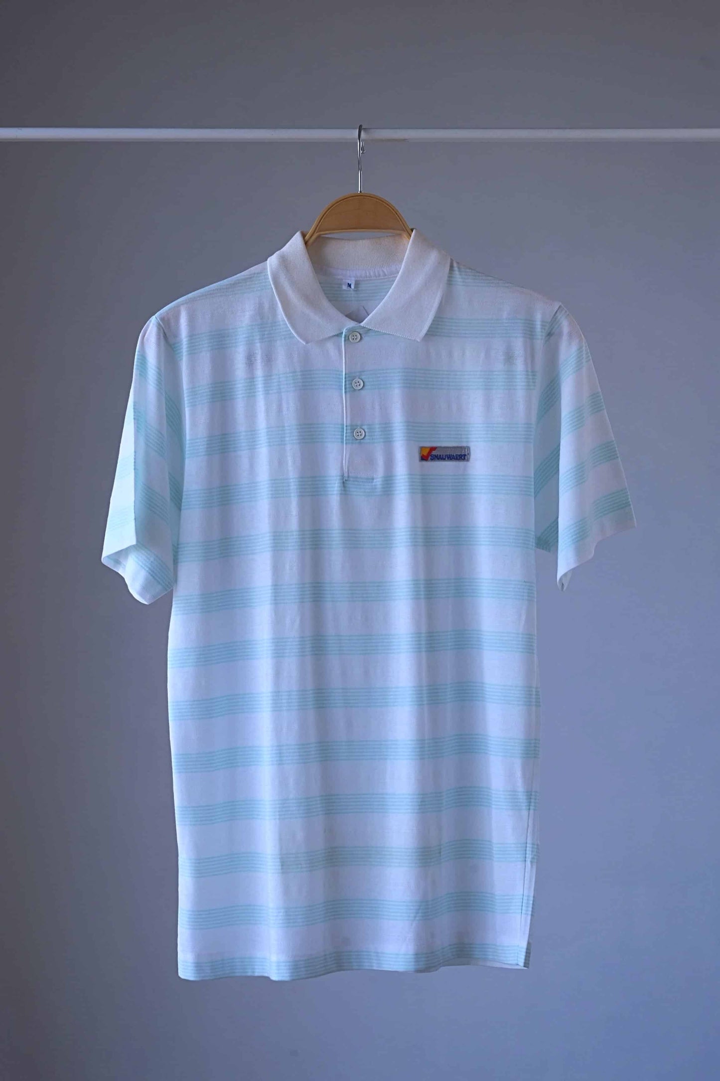 SNAUWEART Vintage Striped Polo in white and mint green