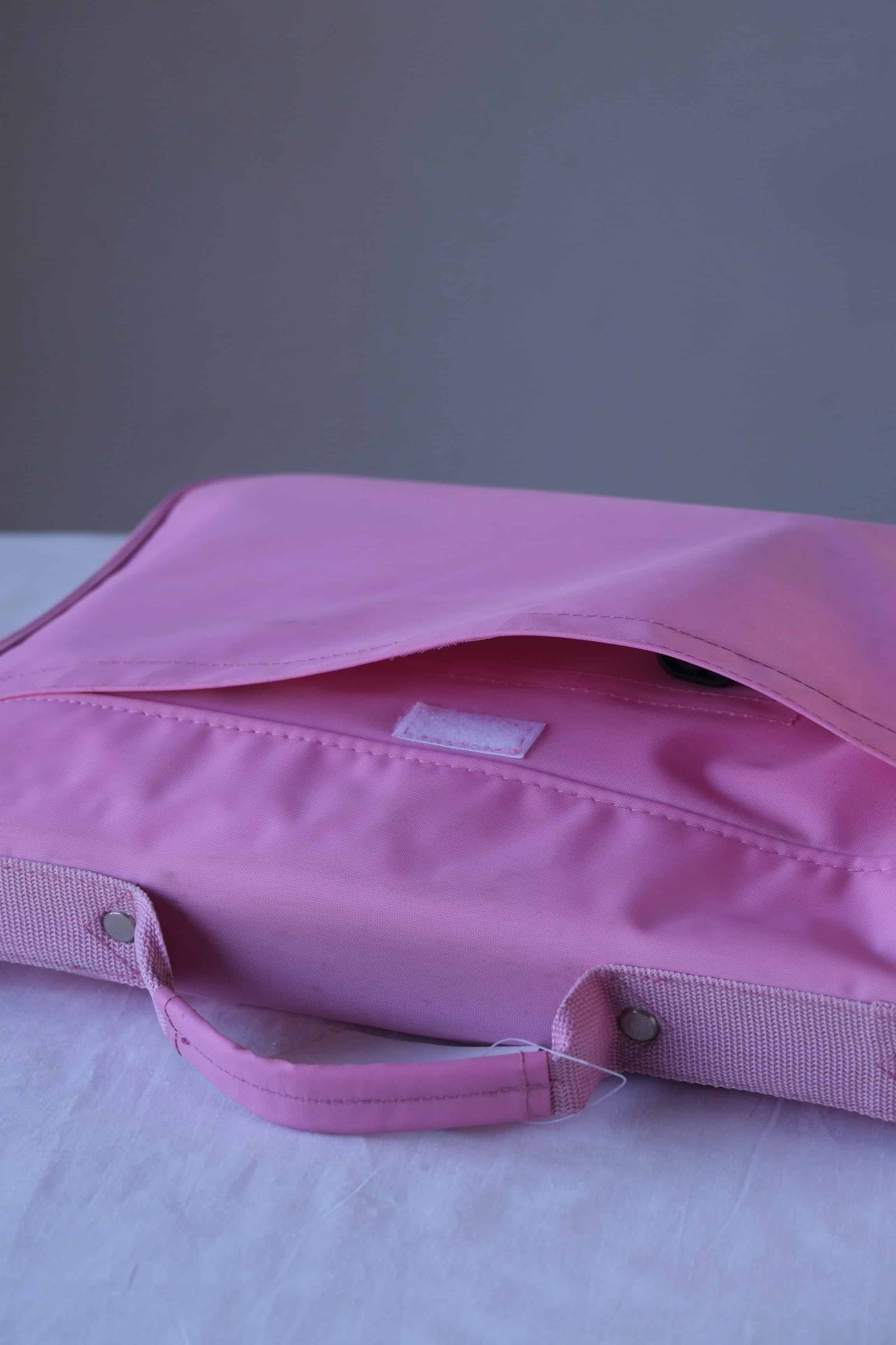 Retro Messenger Bag back pocket