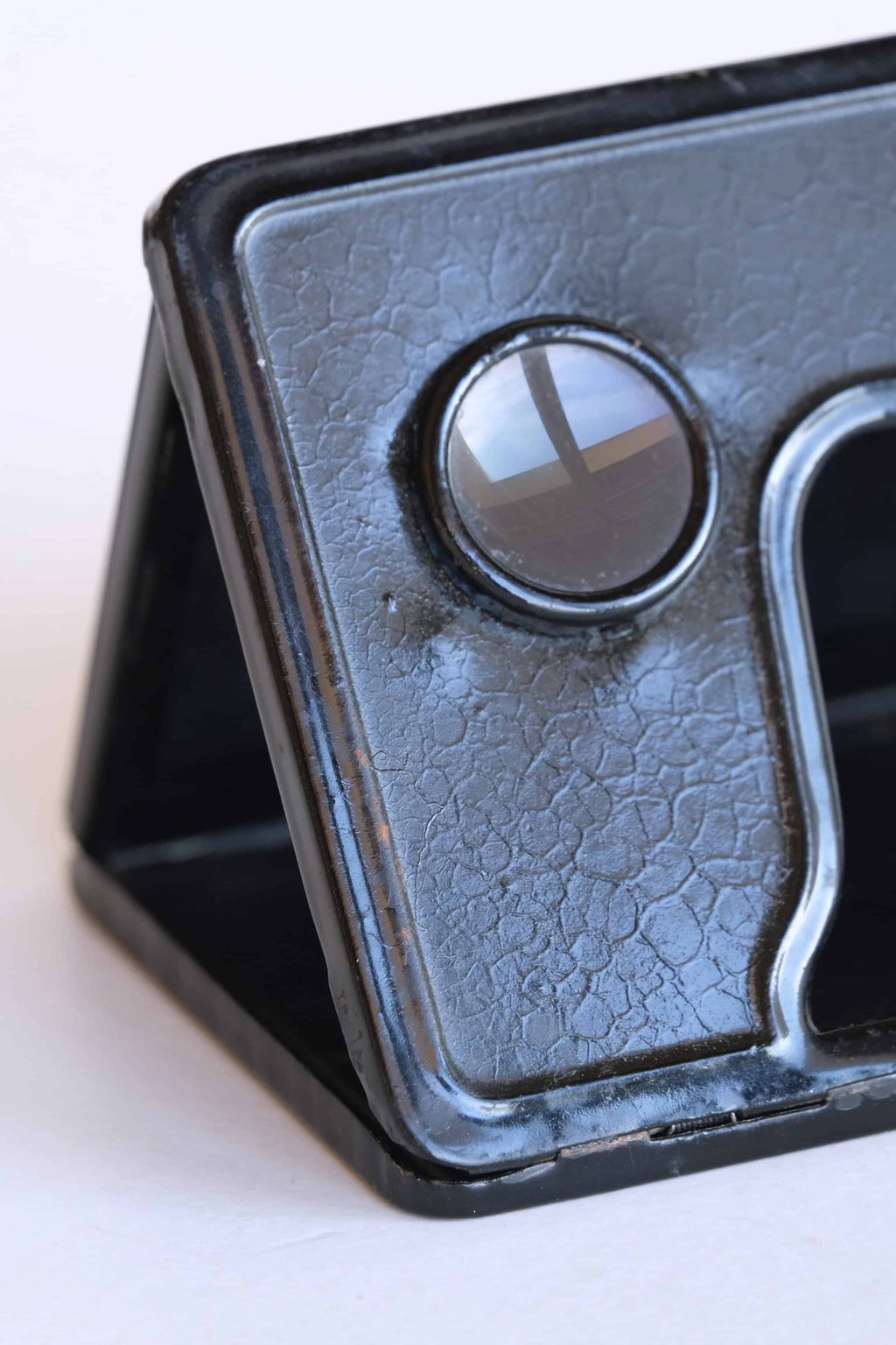 close up of the lens of STEREO INDUPOR Folding 3D Viewer Stereoscope