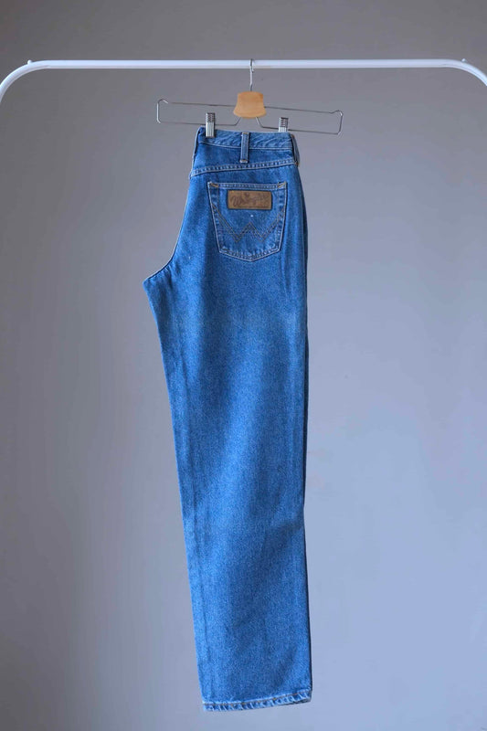 WRANGLER Vintage 90's Jeans Blue Wash on hanger folded