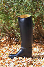 Profile view of a right side of an Aigle Ecuyer boot