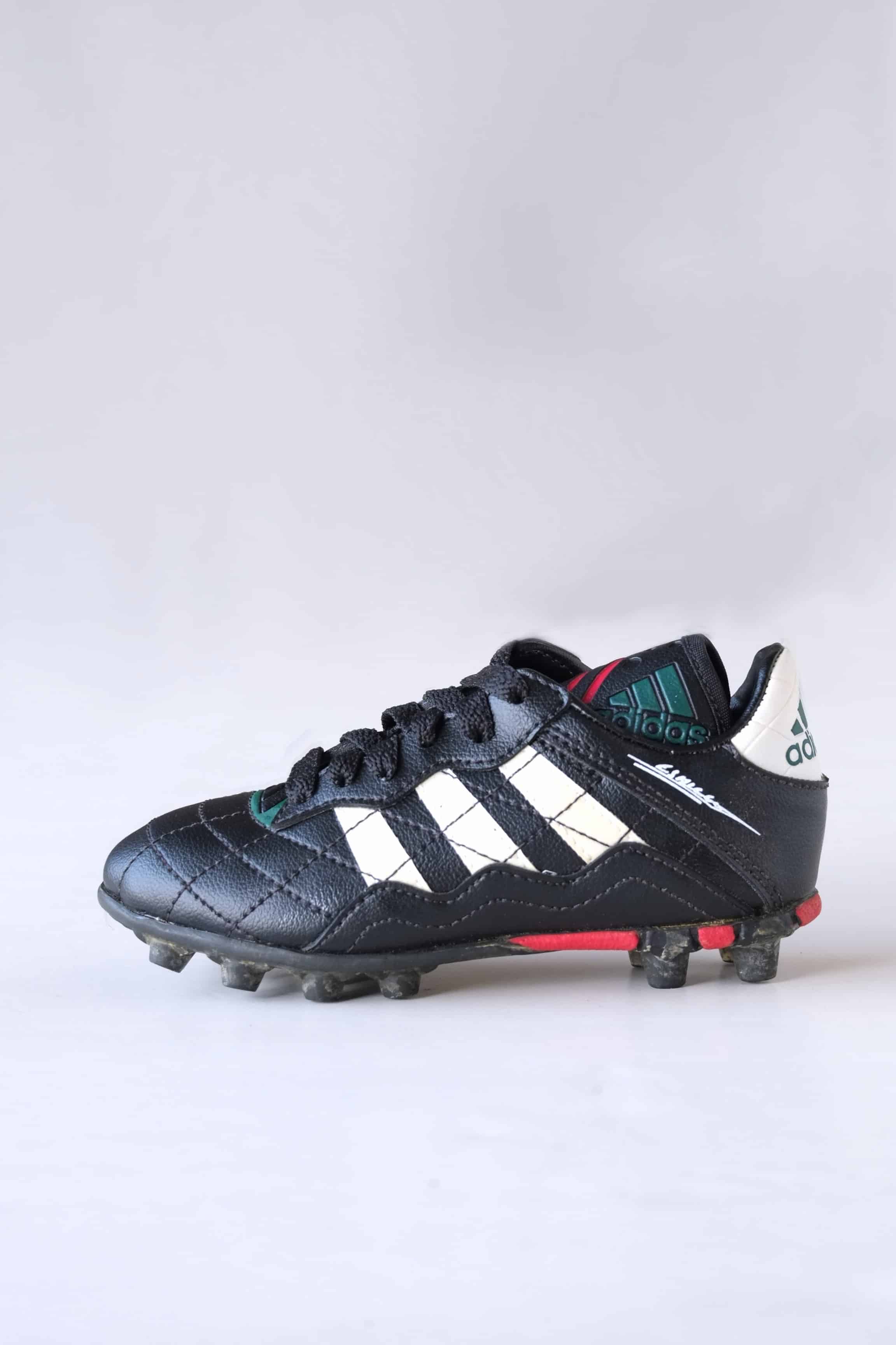 ADIDAS Desailly Liga Kids Football Boots Vintage Something