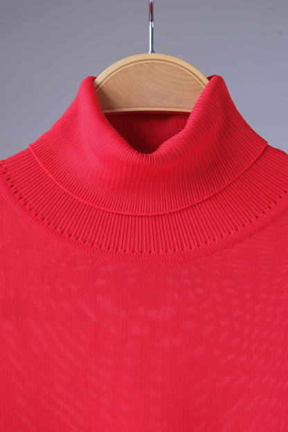 Rollneck 70's Sweater red close up