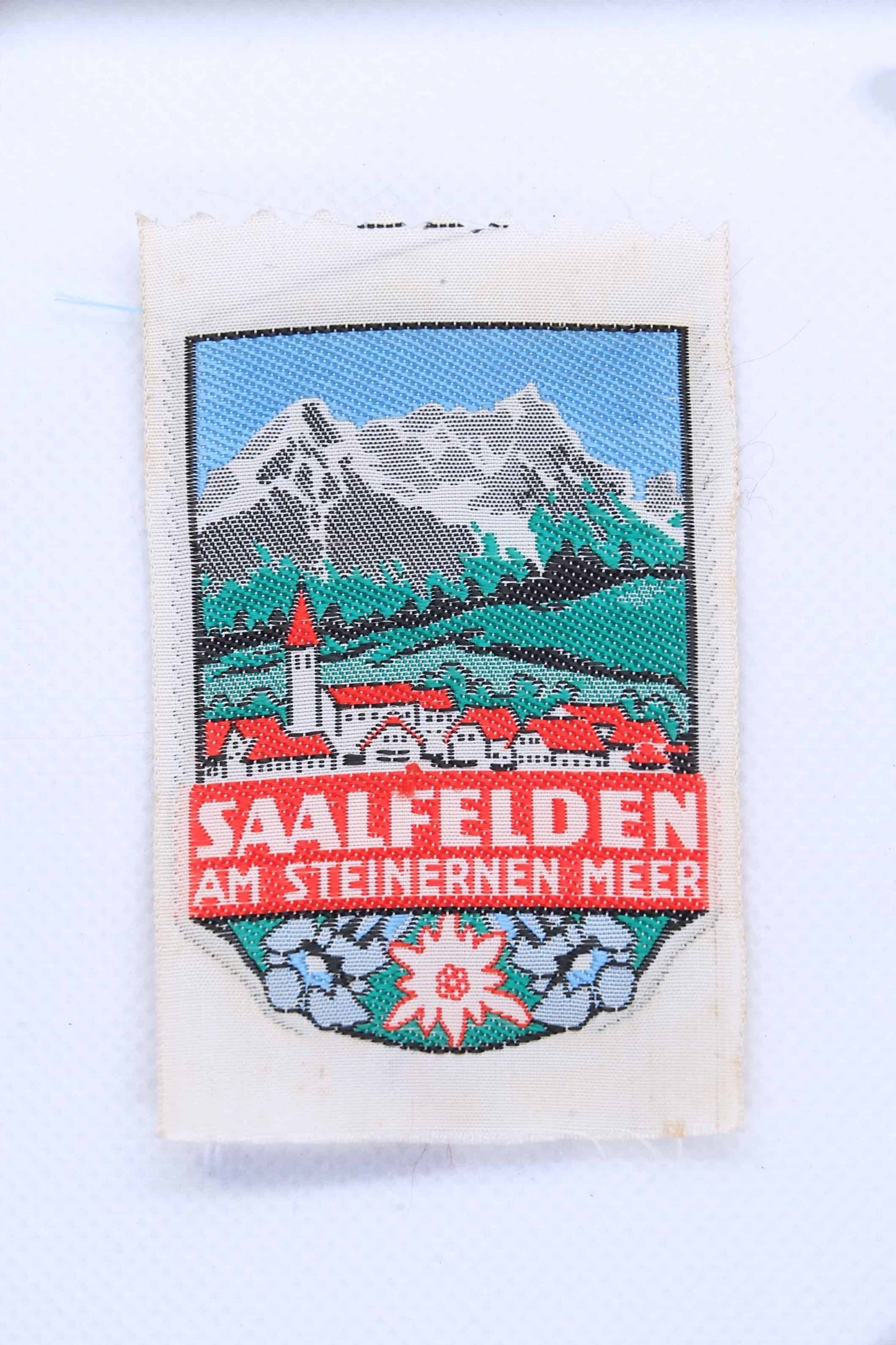 Vintage SAALFELDEN AUSTRIA Embroidered Ski Patch
