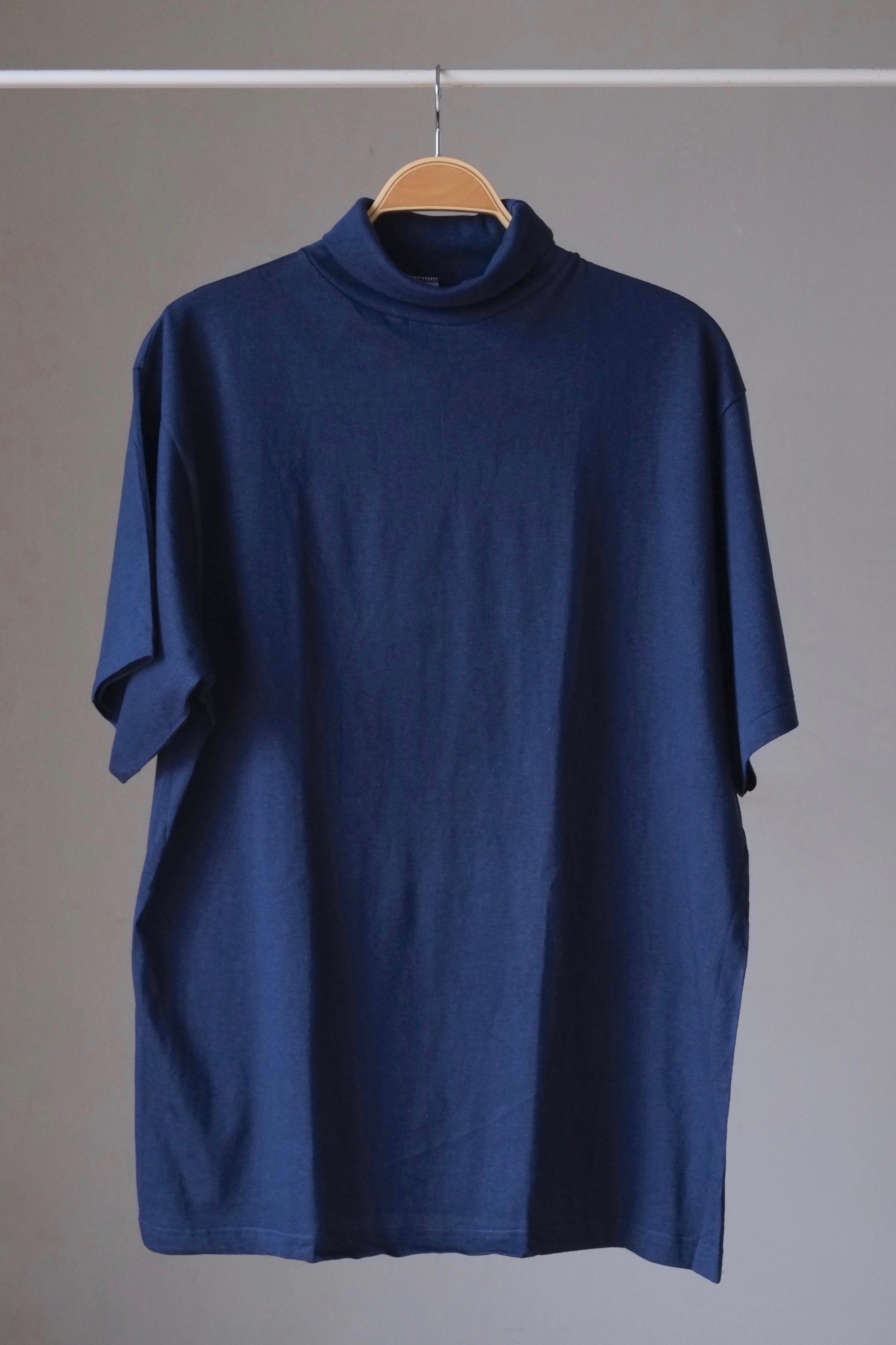 ROLLNECK Oversized 90s T-Shirt