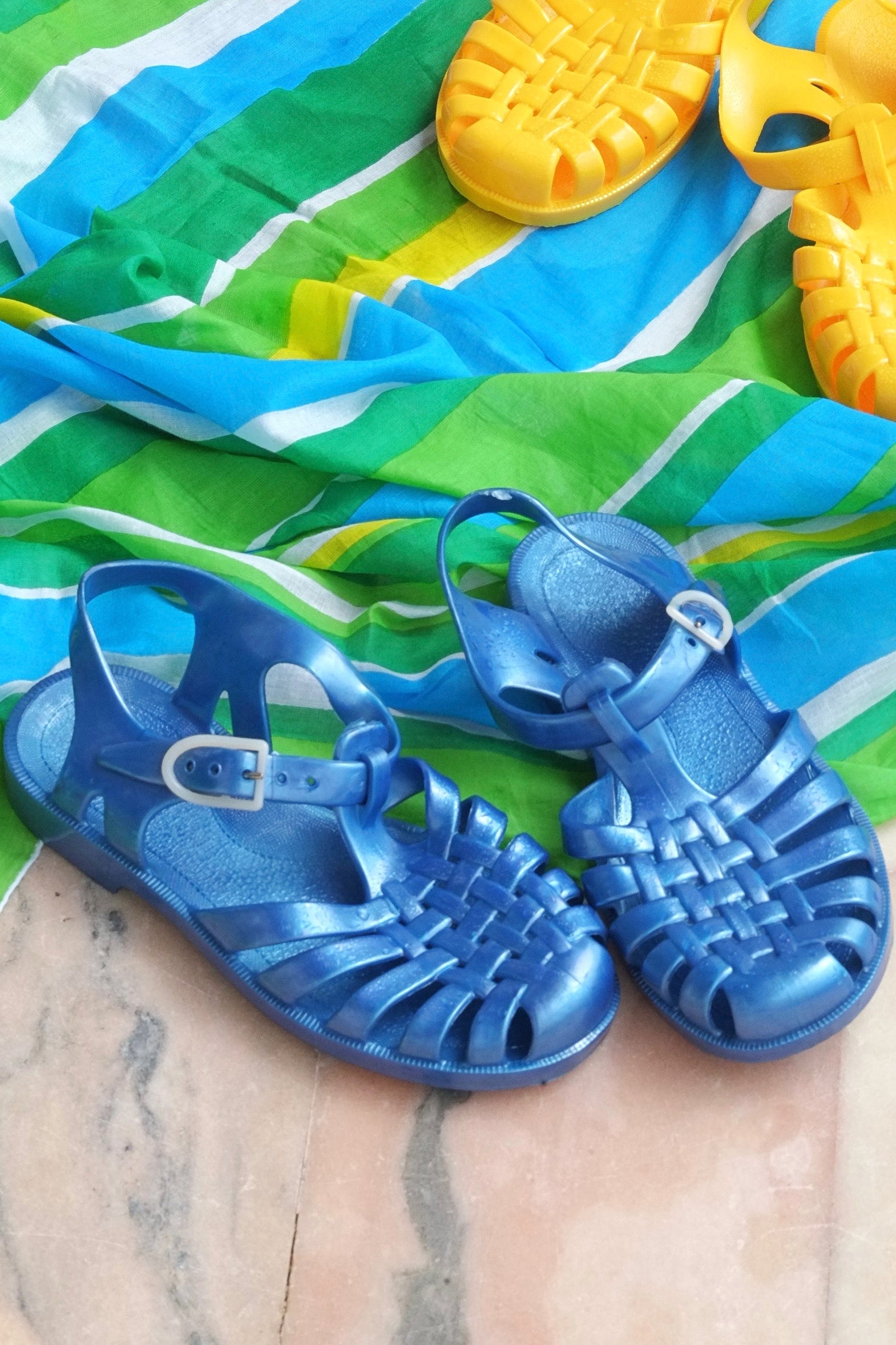 SARAIZIENNE Jelly Beach Sandals Vintage Something