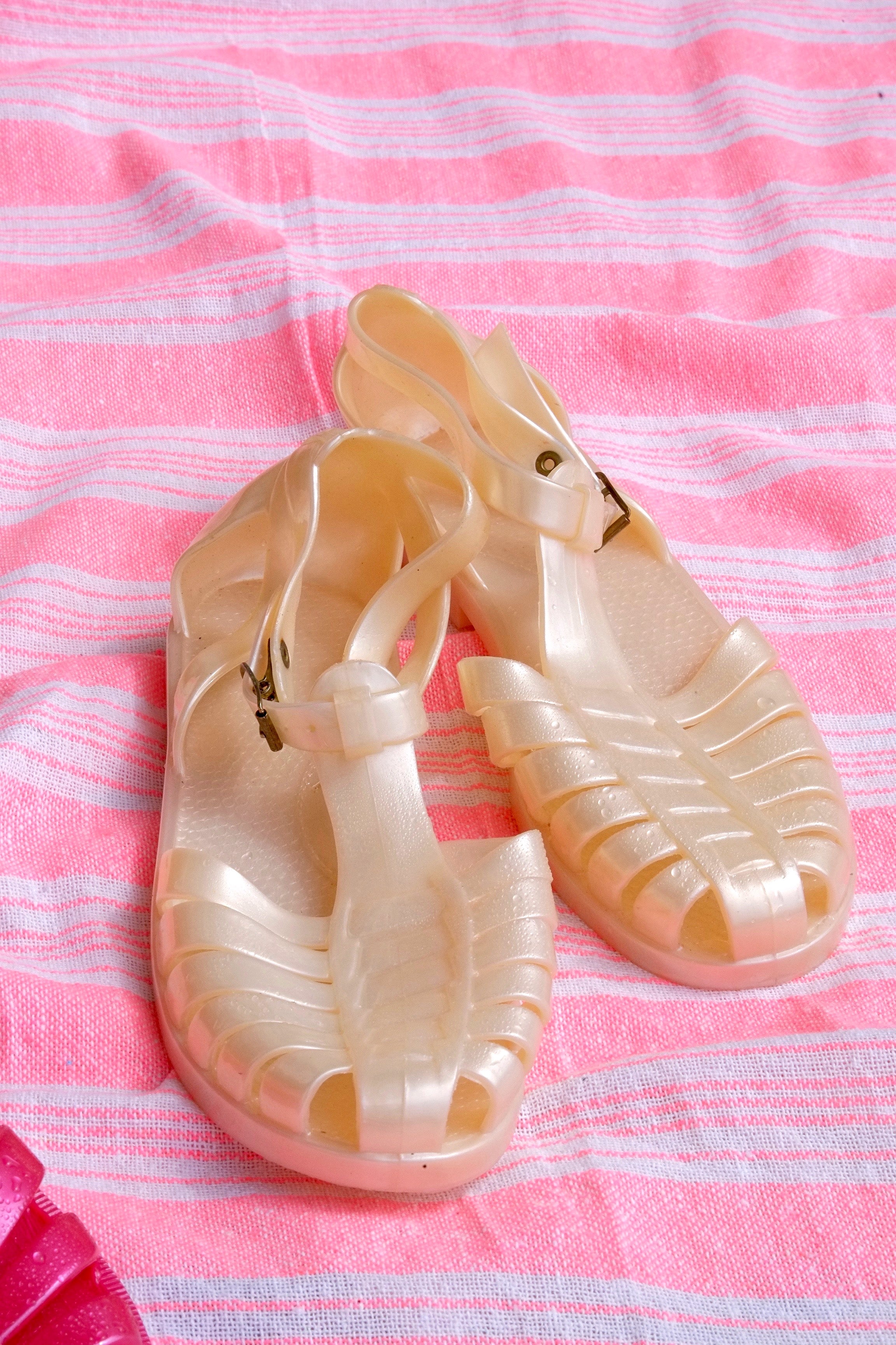 SARAIZIENNE Jelly Beach Sandals Vintage Something