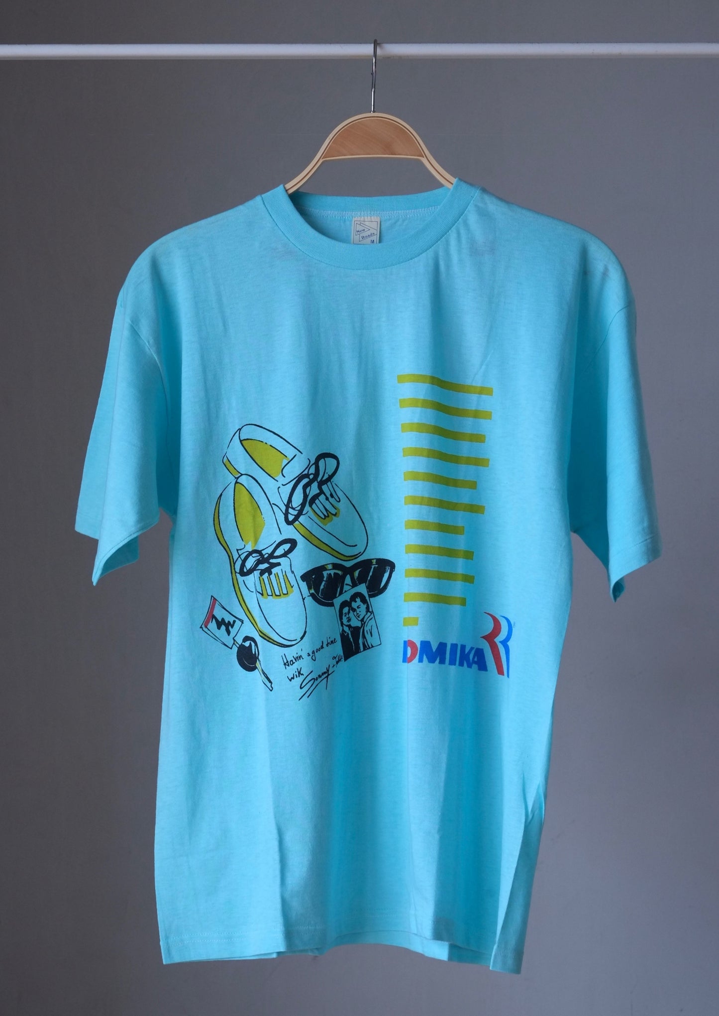 VINTAGE 80's Graphic T-Shirt