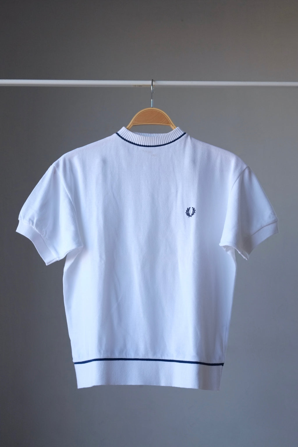 FRED PERRY 70s Mock Neck Top