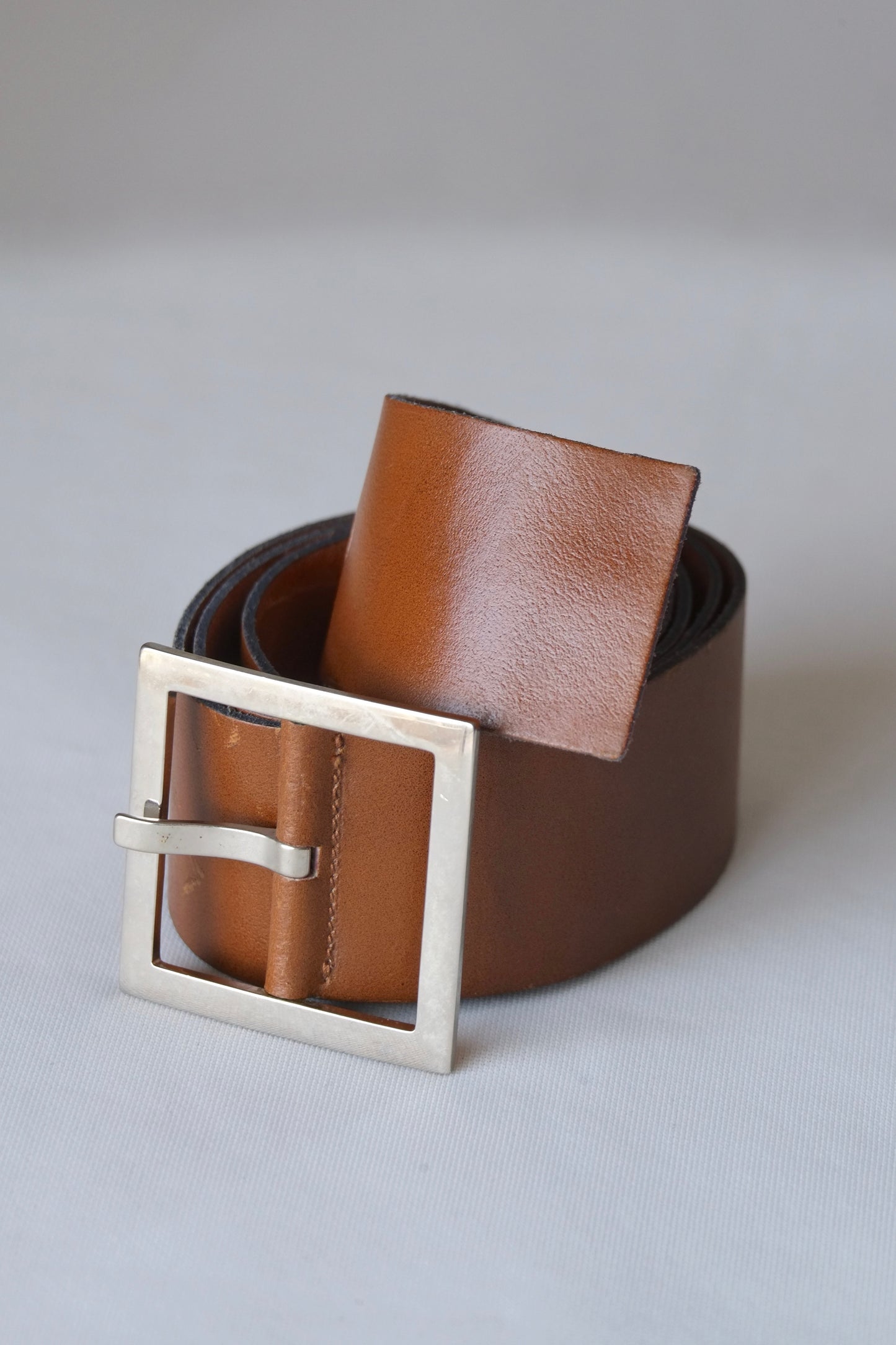 L'AIGLON Square Buckle Leather Belt