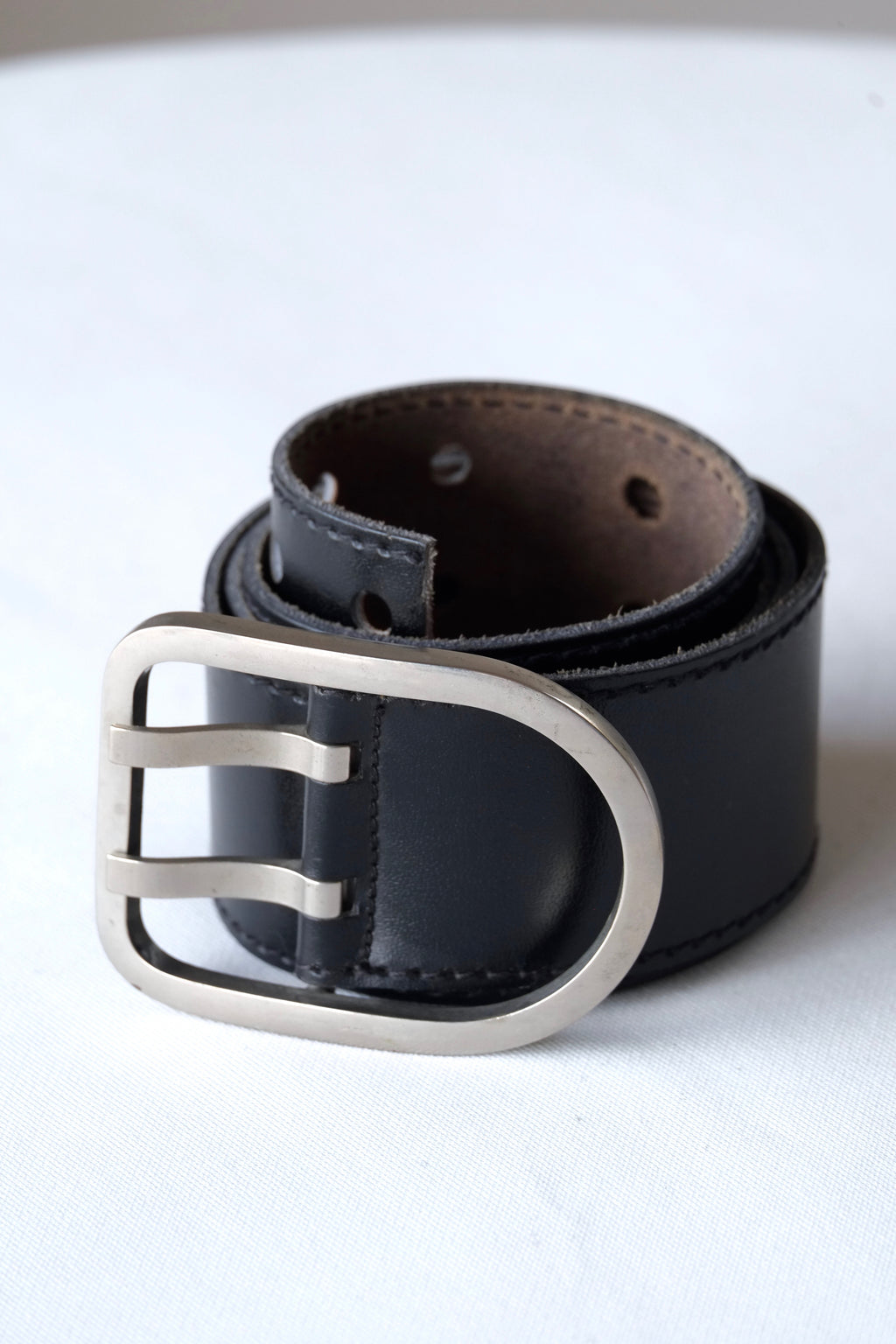 L'AIGLON Double Prong Rounded Buckle Leather Belt