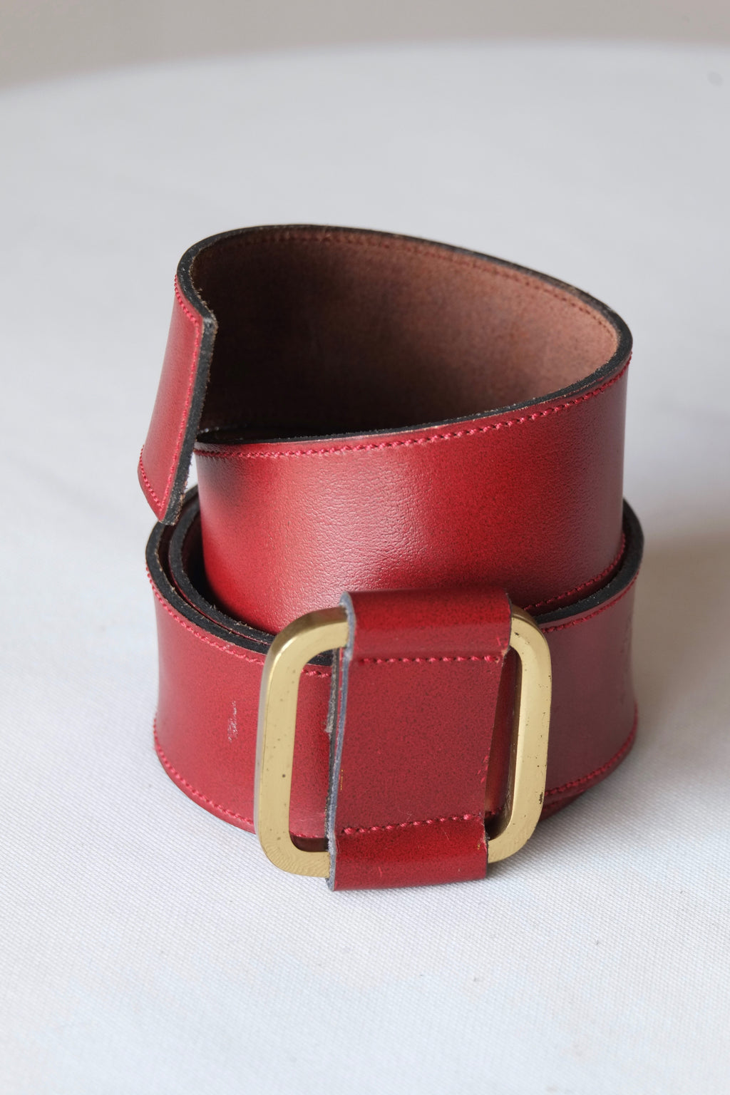 L'AIGLON Rounded Square Slip Buckle Leather Belt