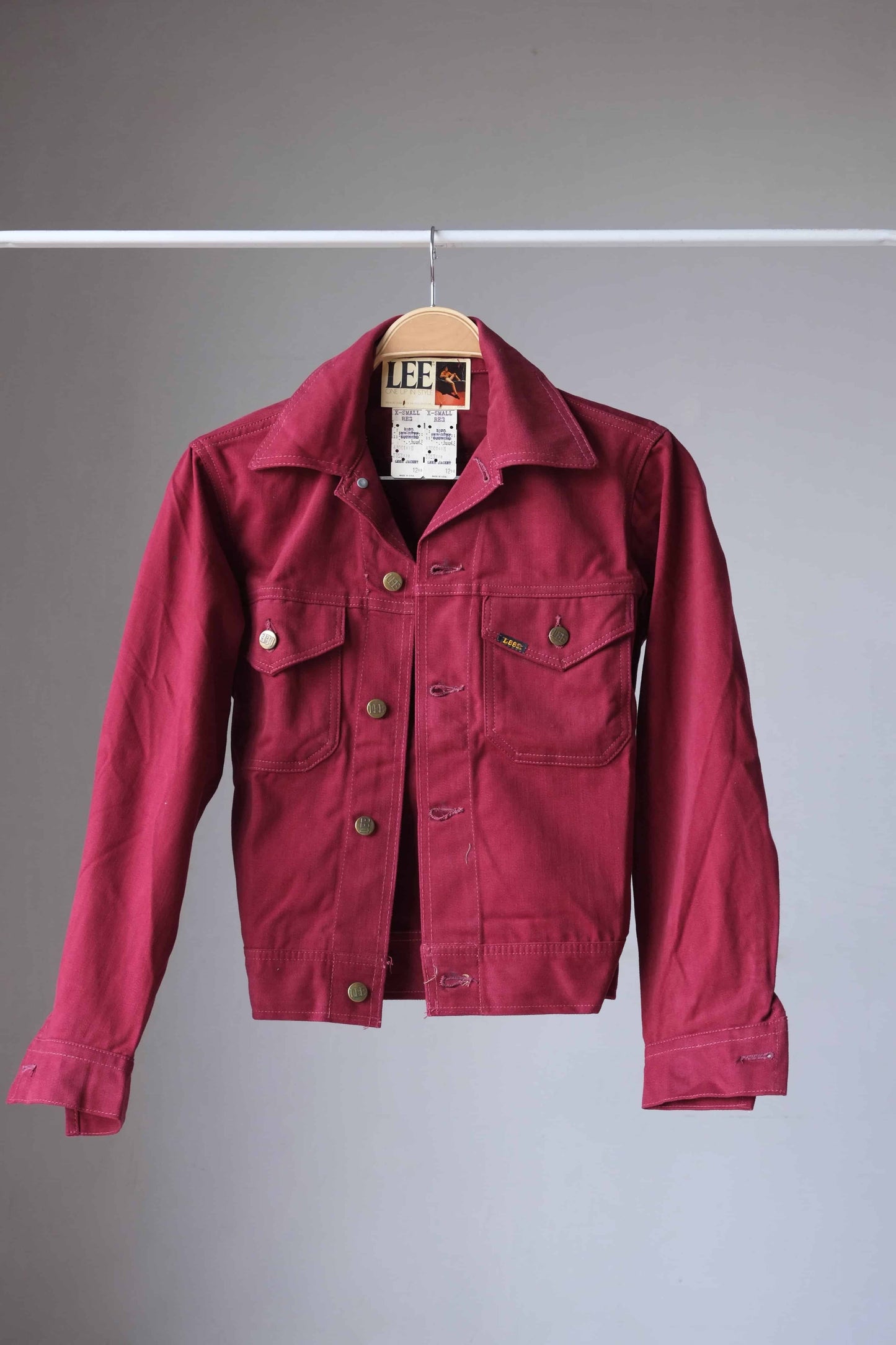 LEE Vintage 70's Denim Jacket burgundy on hanger