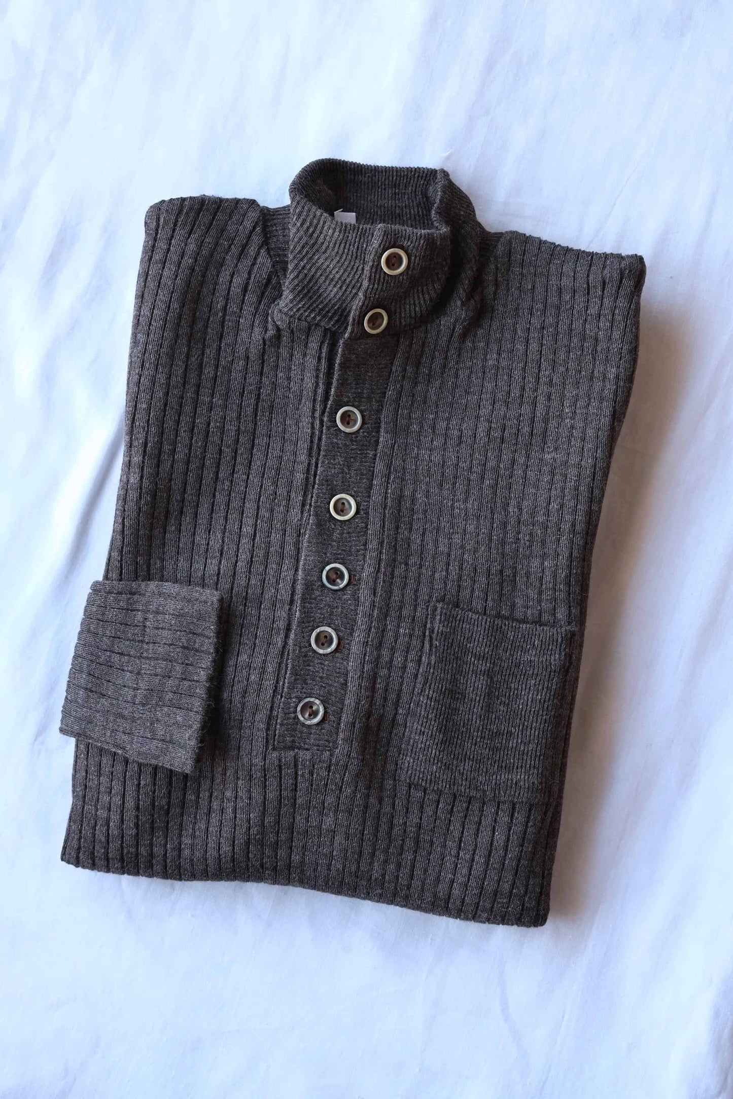 70's Ribbed and Tight Sweater charcoal