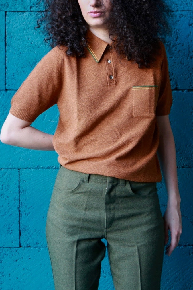 70's Mousse Knit Polo Shirt CINAMMON ON MODEL