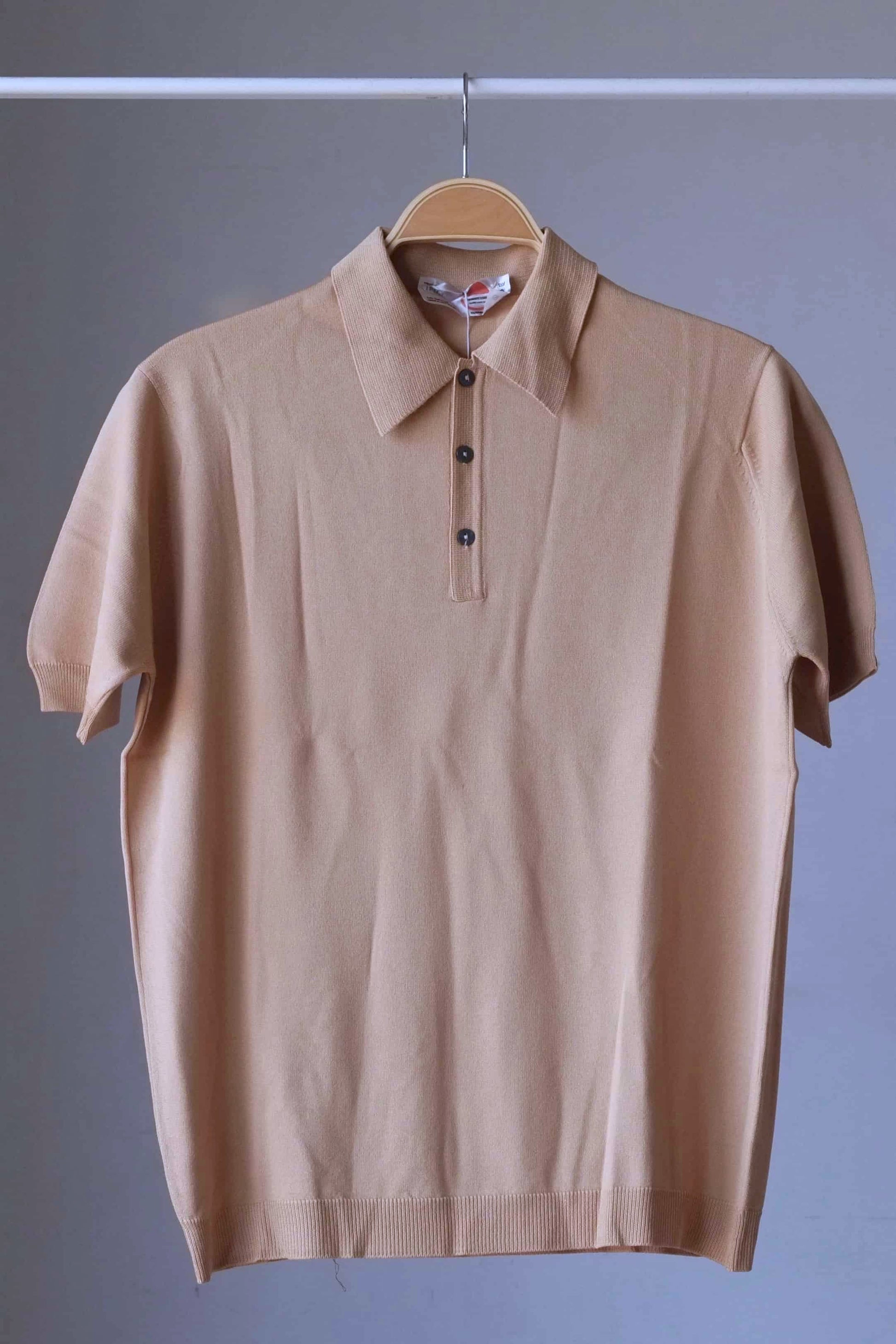 Knitted 70's Polo Shirt beige