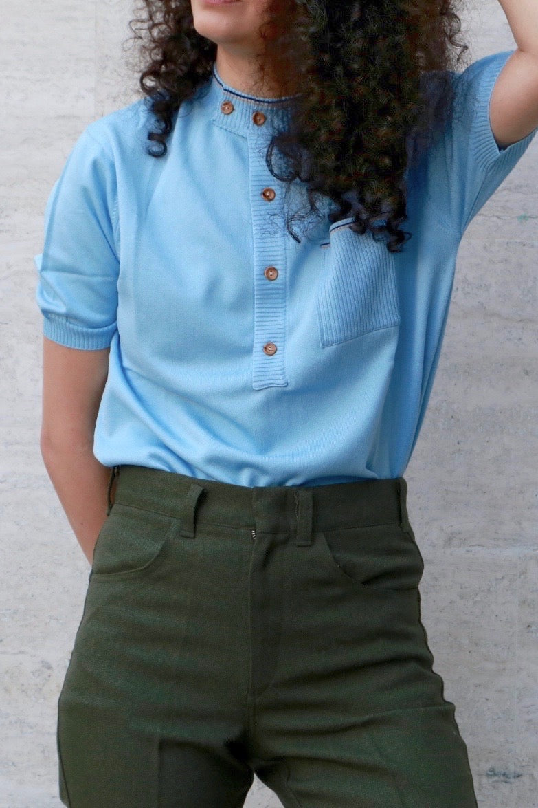 70's Buttoned Neck Top blue